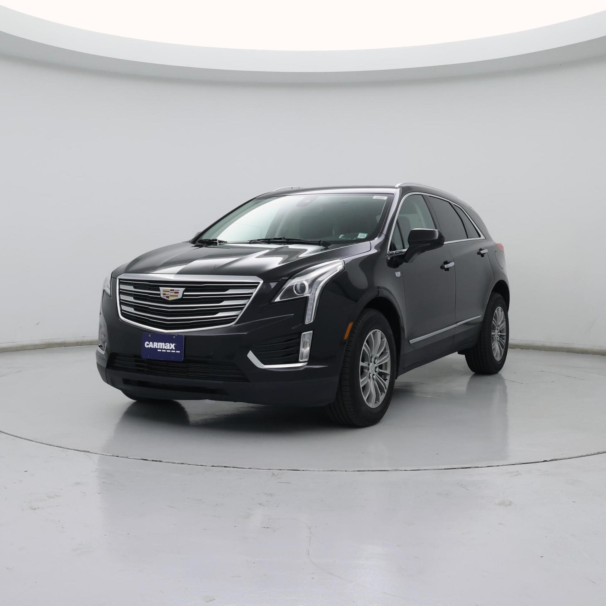 Thumbnail: 2017 Cadillac XT5 - 4