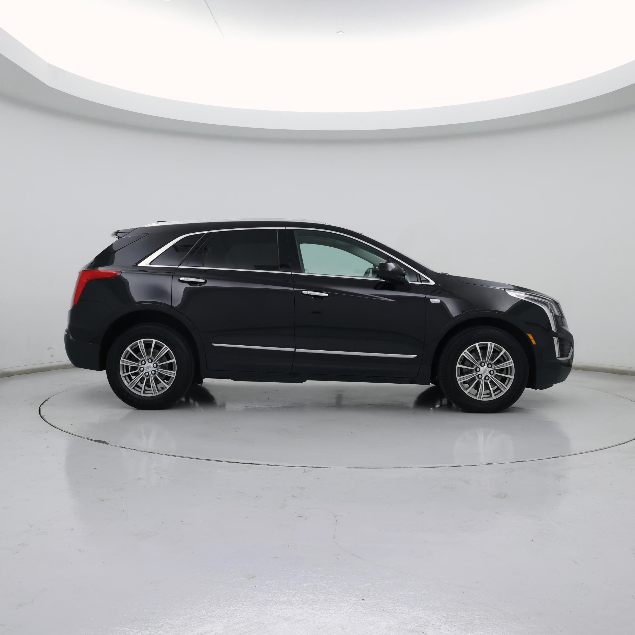 Thumbnail: 2017 Cadillac XT5 - 7