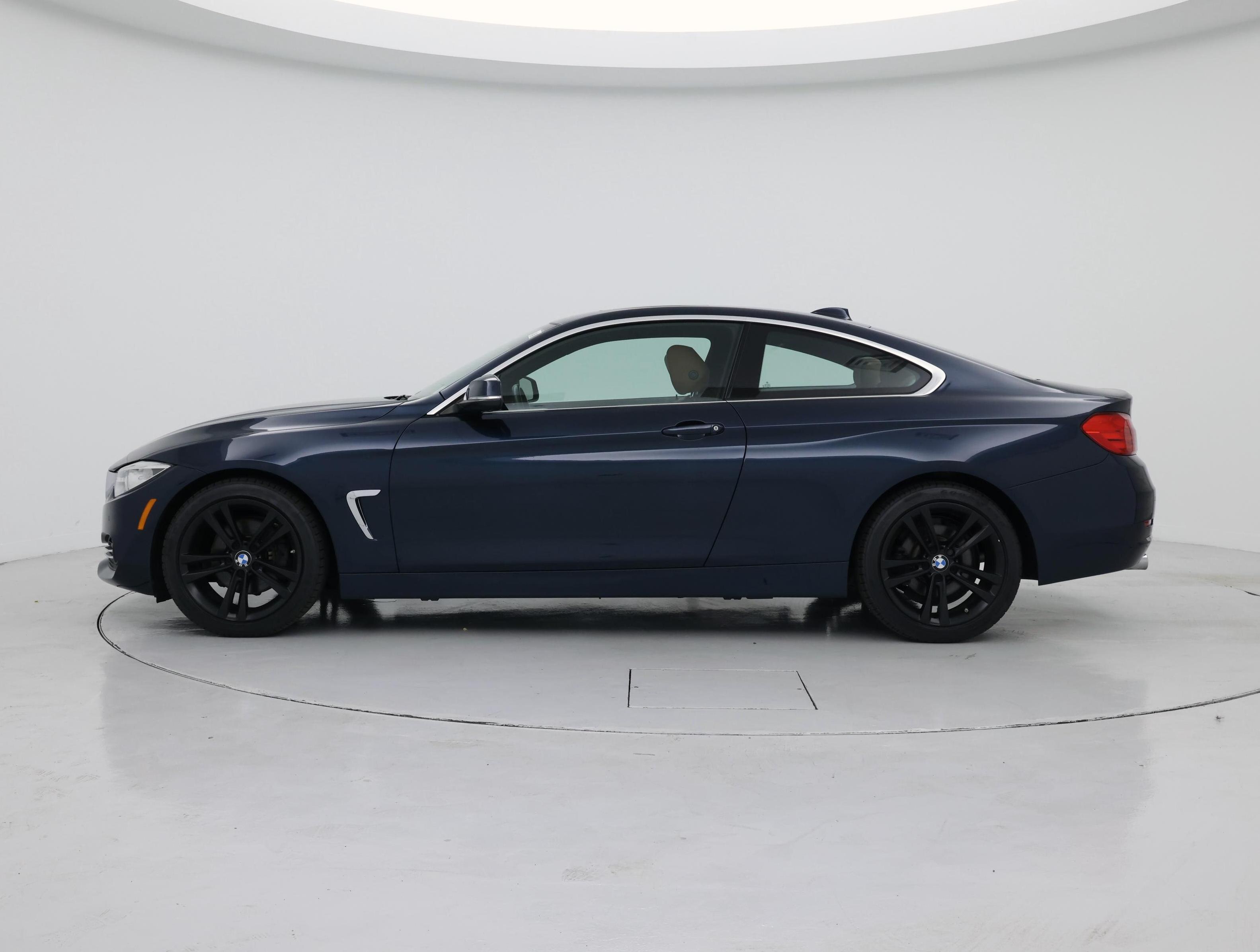 Thumbnail: 2017 BMW 4 Series - 3