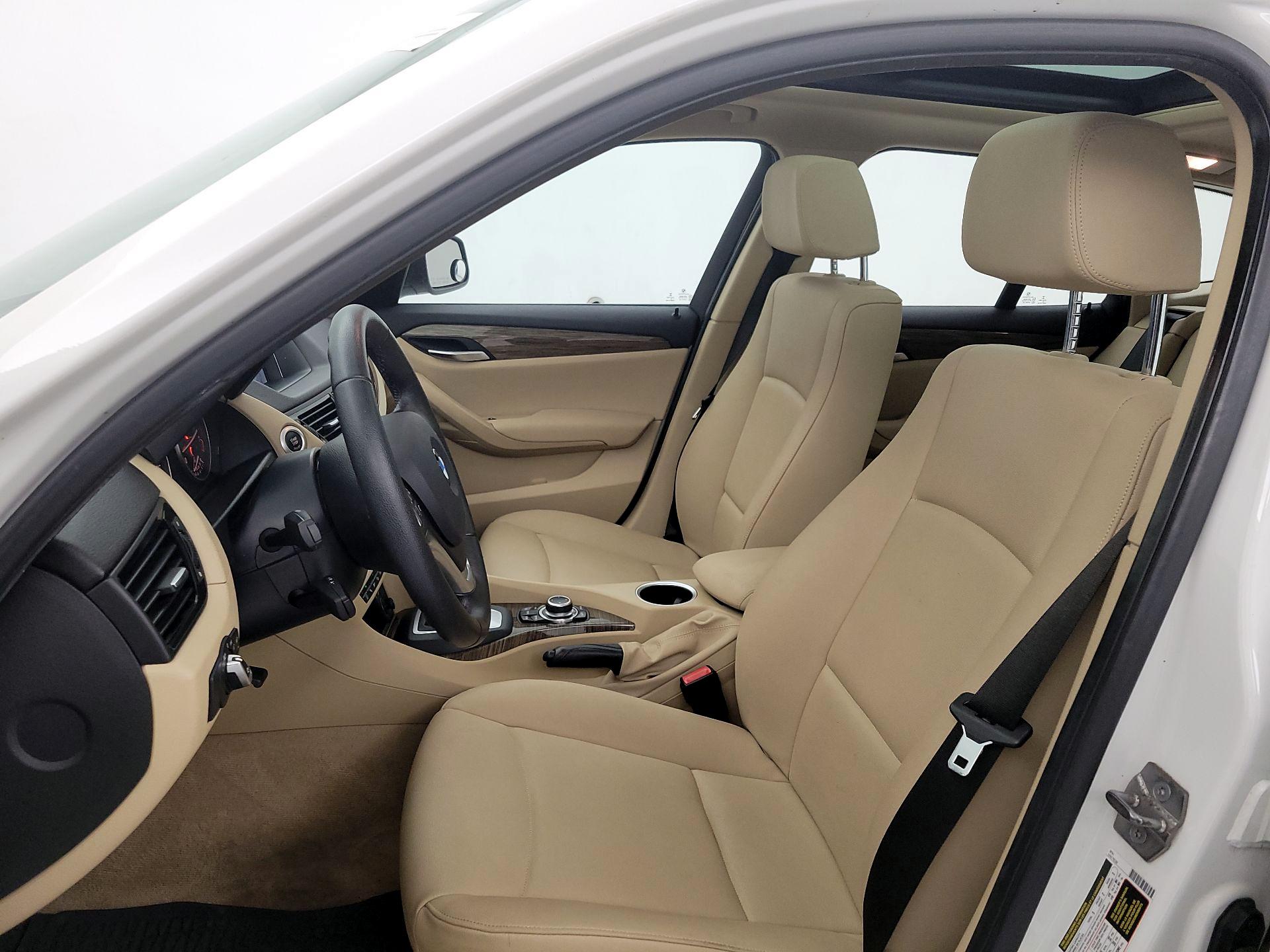 Thumbnail: 2015 BMW X1 - 11