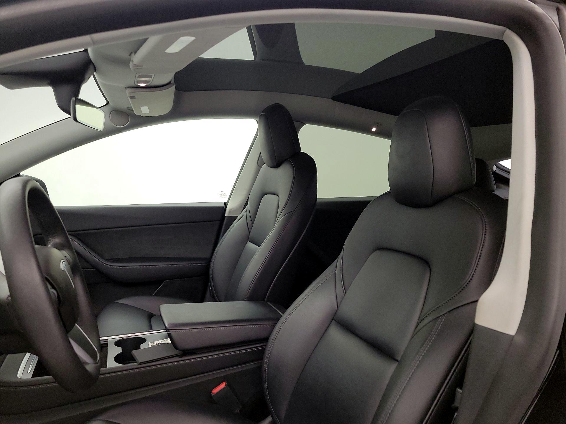 Thumbnail: 2021 Tesla Model Y - 19
