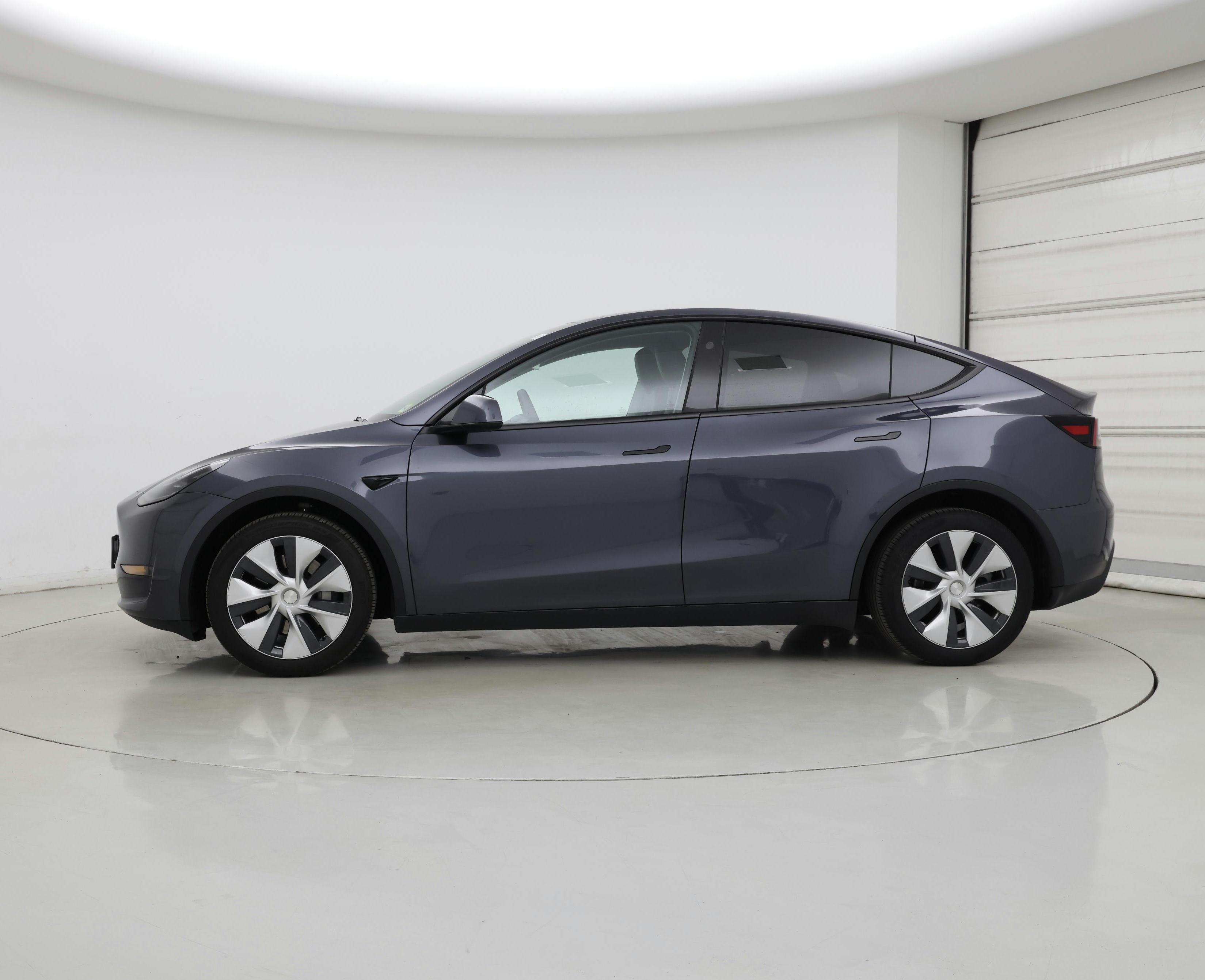 Thumbnail: 2023 Tesla Model Y - 3