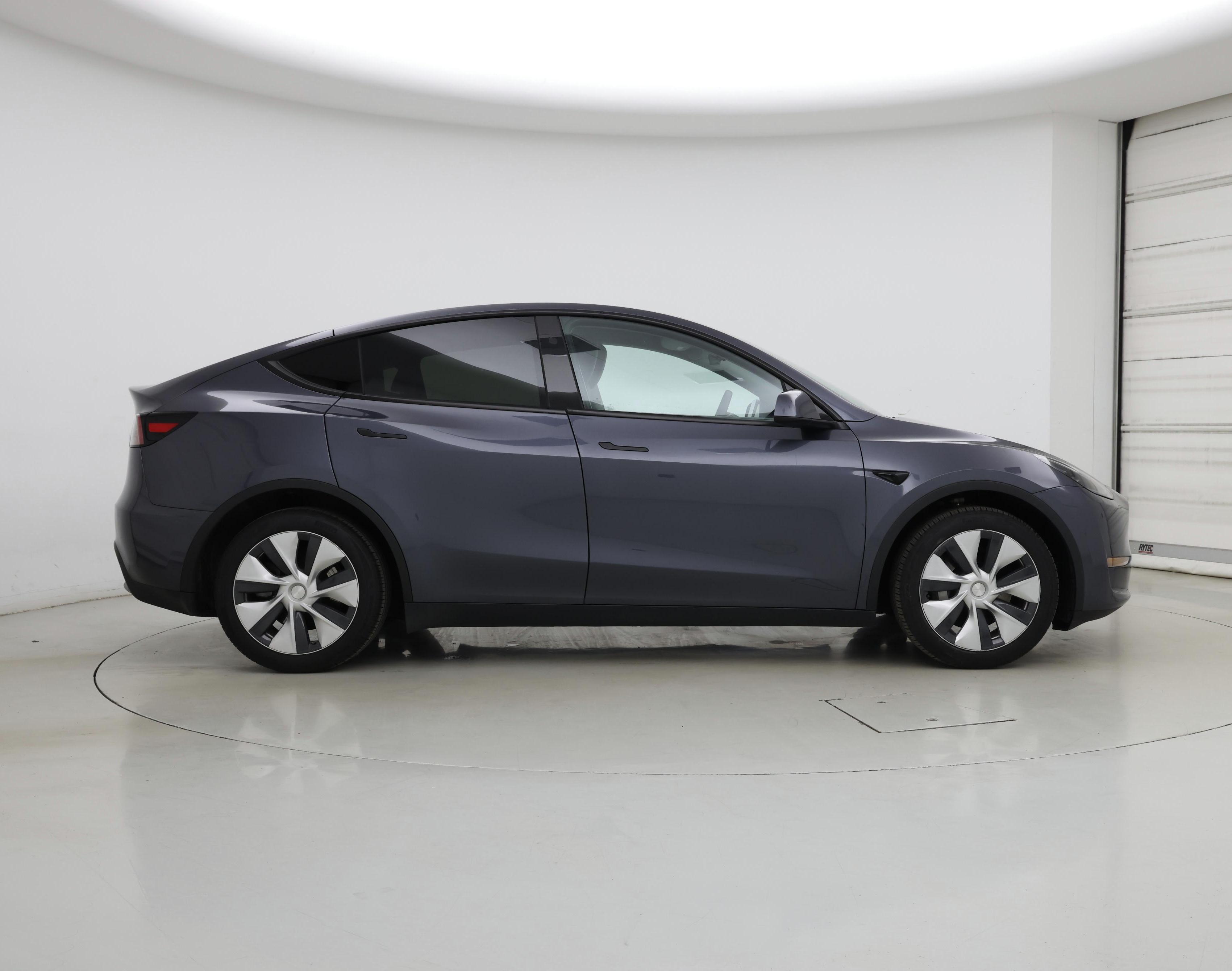 Thumbnail: 2023 Tesla Model Y - 7