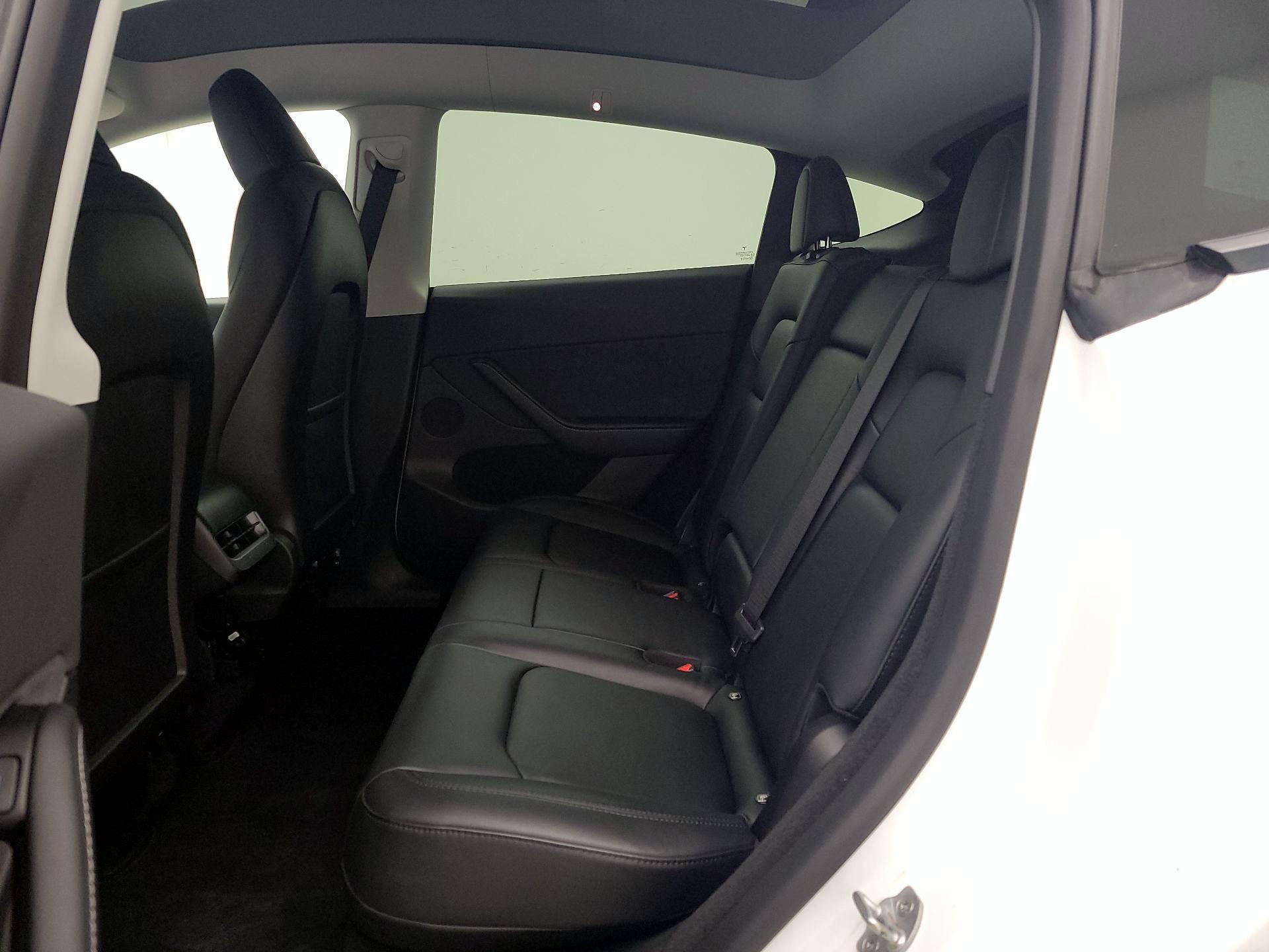 Thumbnail: 2023 Tesla Model Y - 19