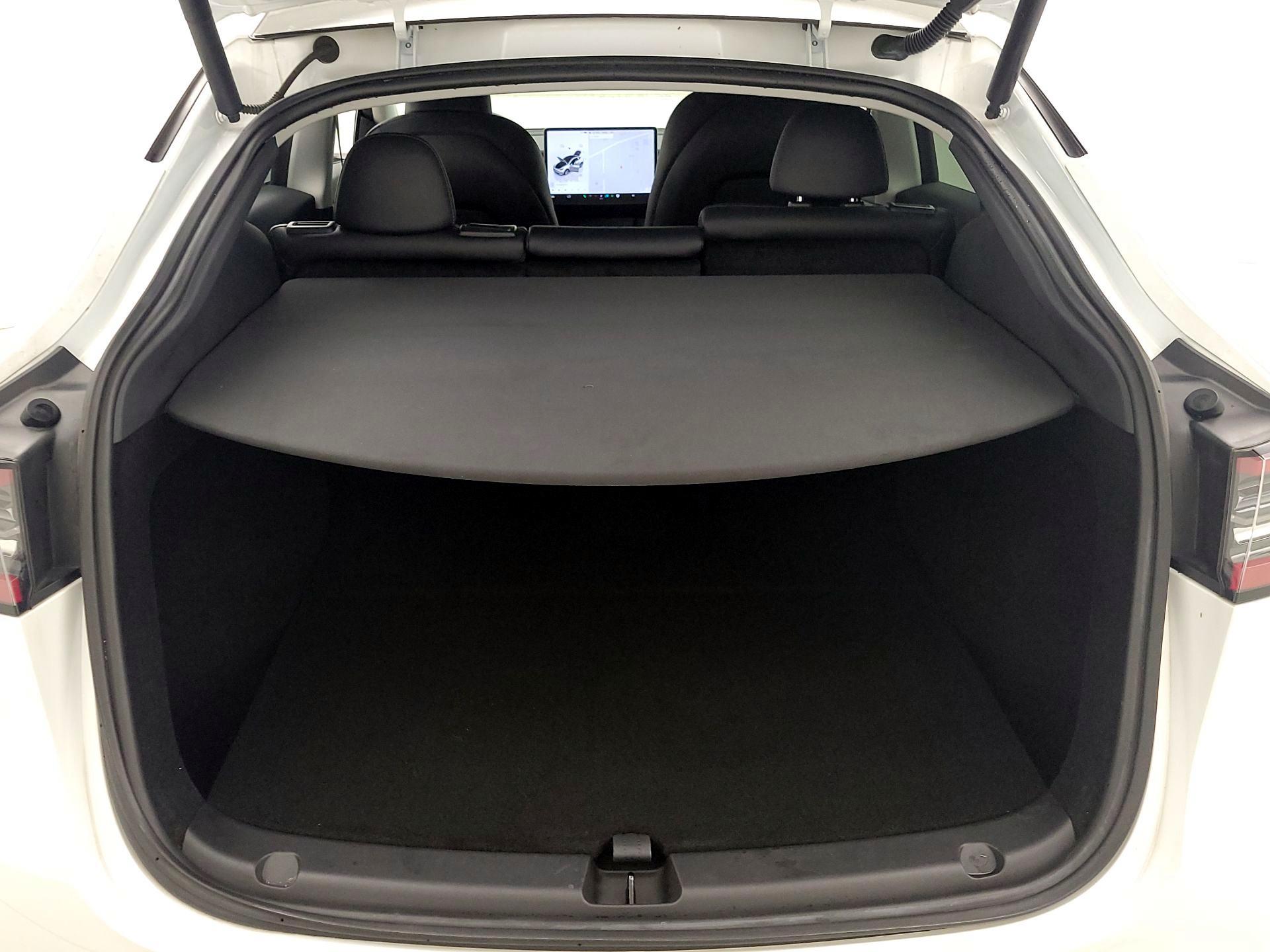 Thumbnail: 2023 Tesla Model Y - 20