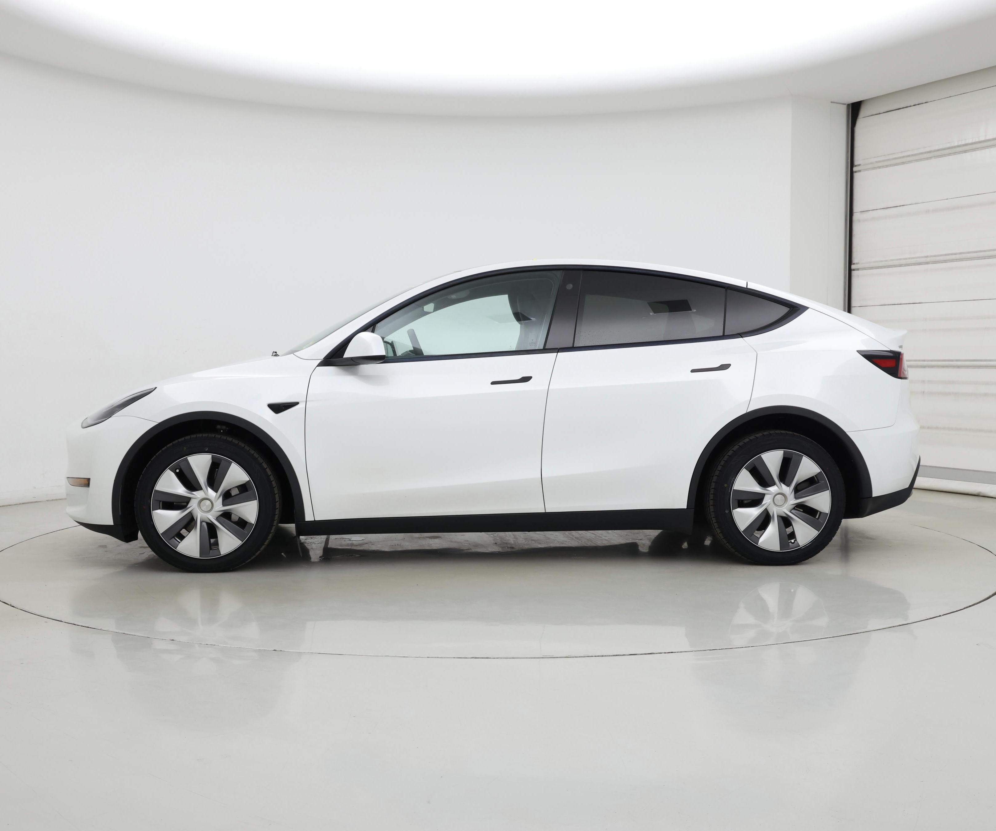 Thumbnail: 2023 Tesla Model Y - 3