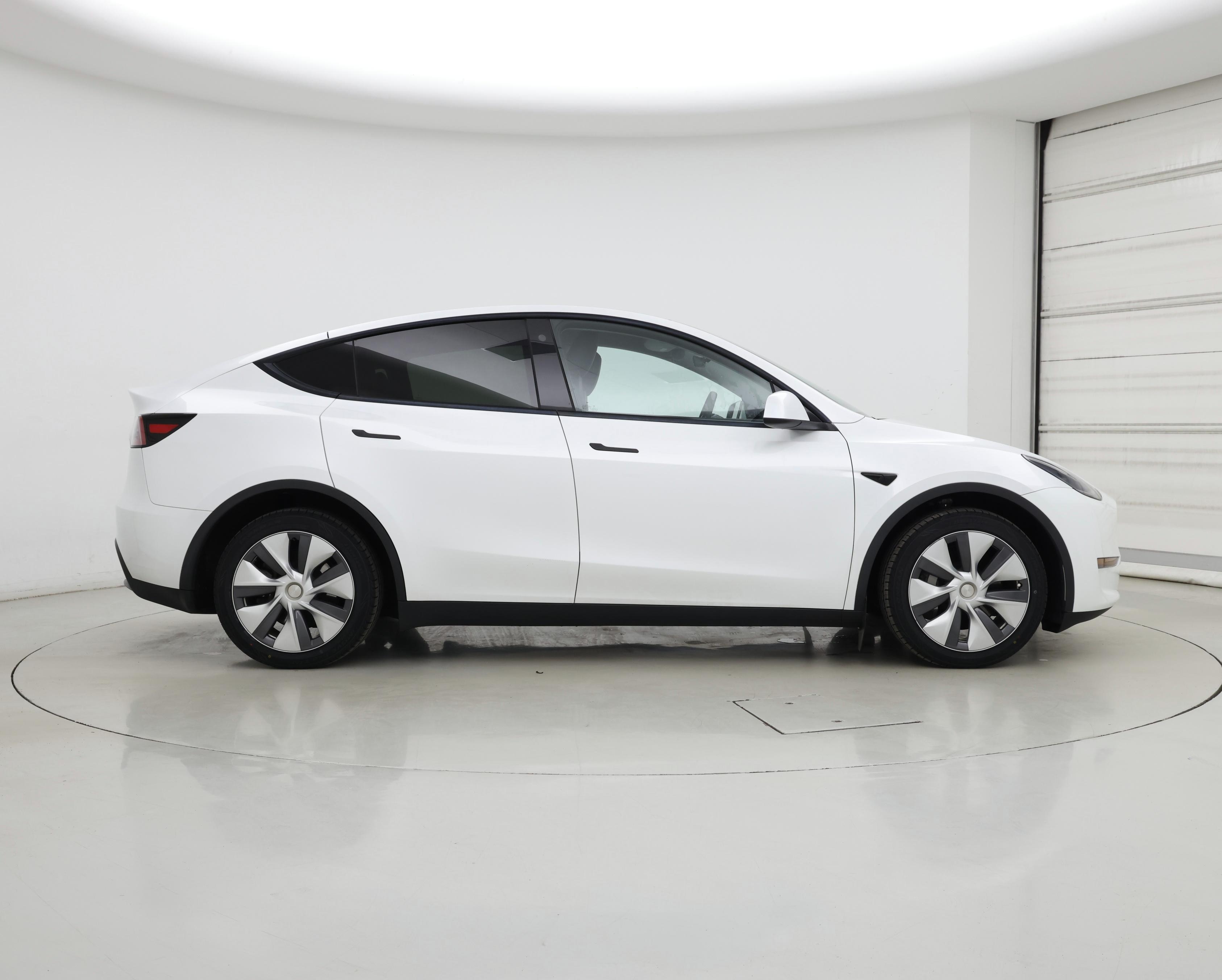 Thumbnail: 2023 Tesla Model Y - 7