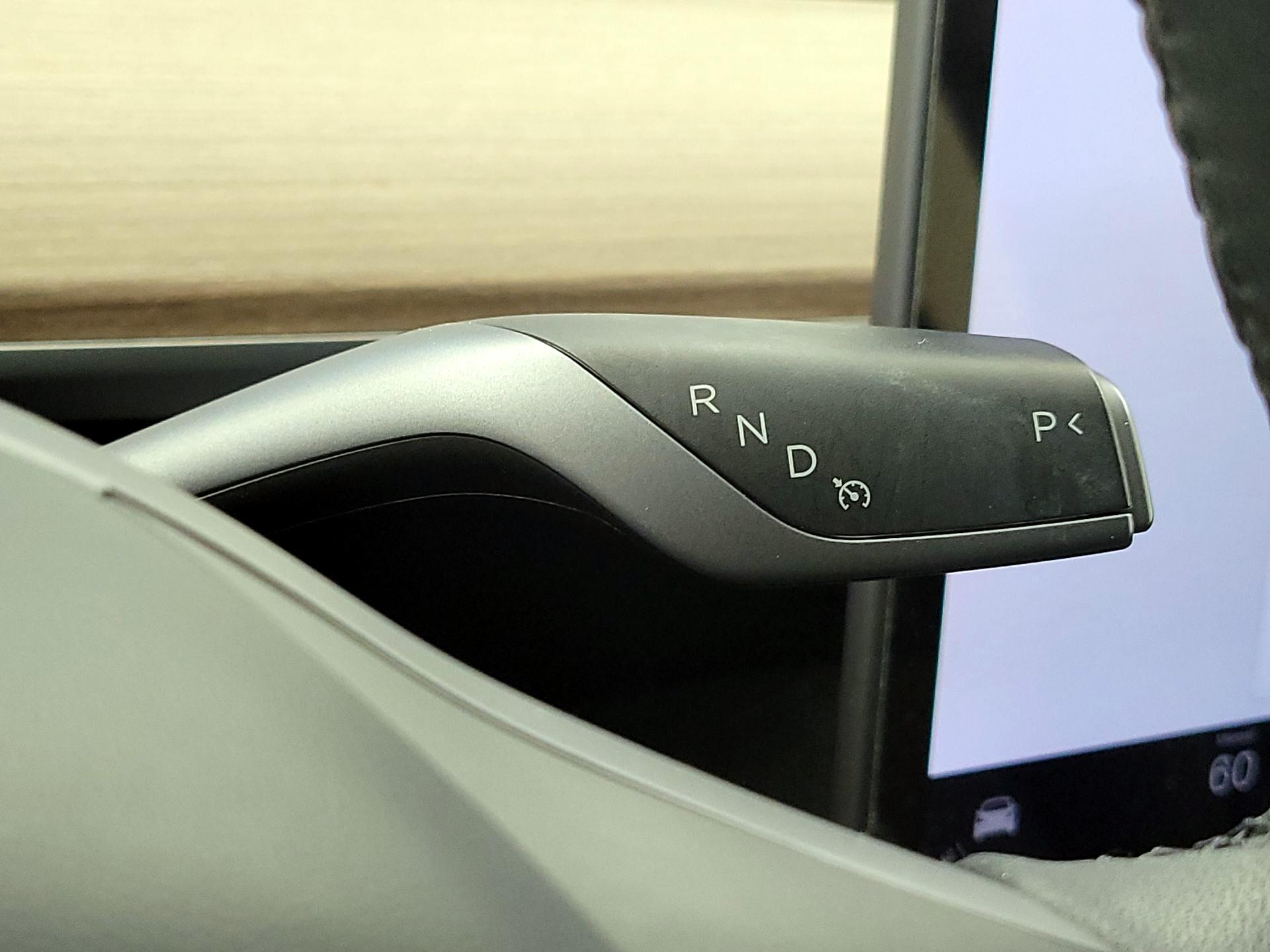 Thumbnail: 2024 Tesla Model Y - 17