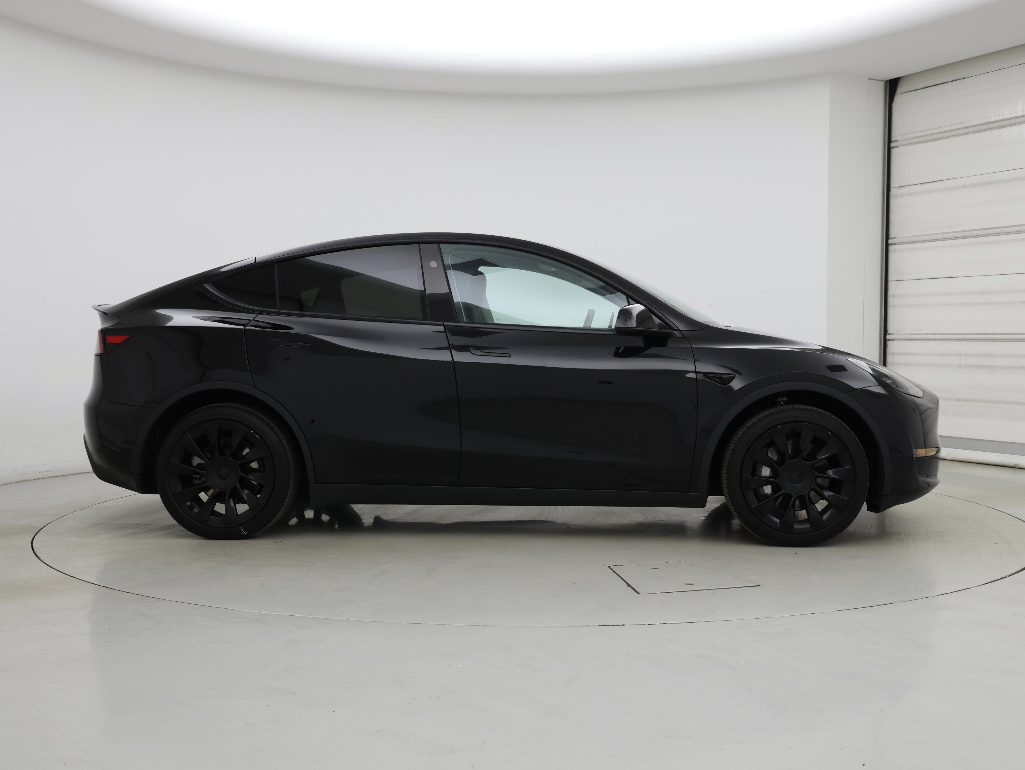 Thumbnail: 2024 Tesla Model Y - 7