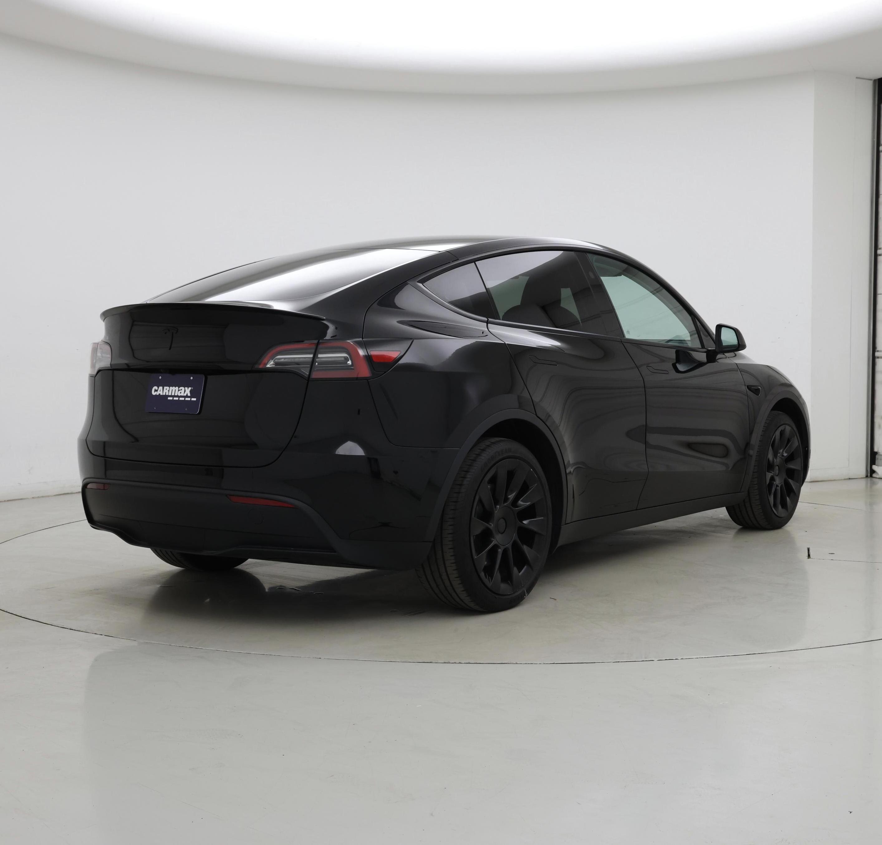 Thumbnail: 2024 Tesla Model Y - 8