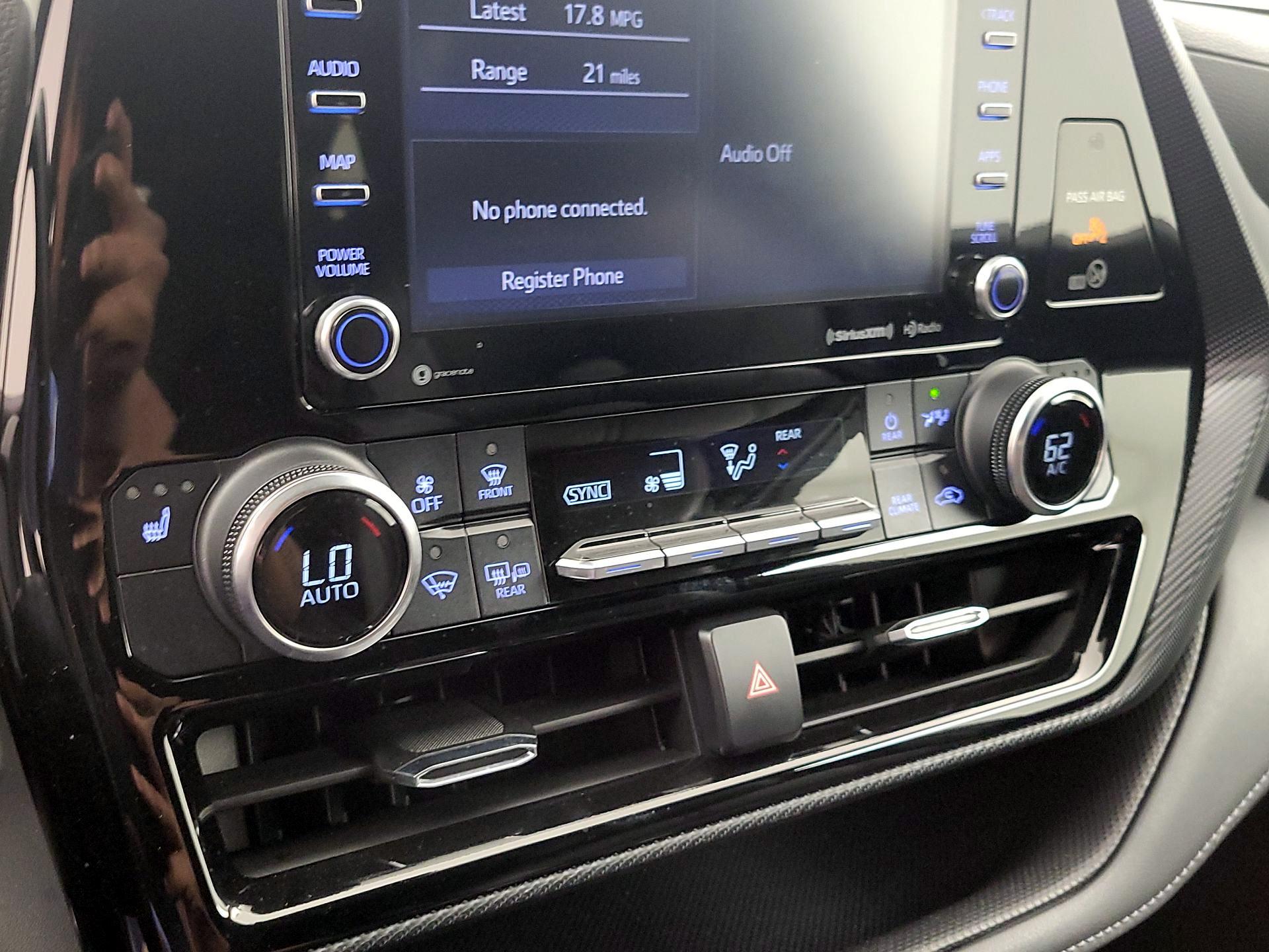 Thumbnail: 2022 Toyota Highlander - 16