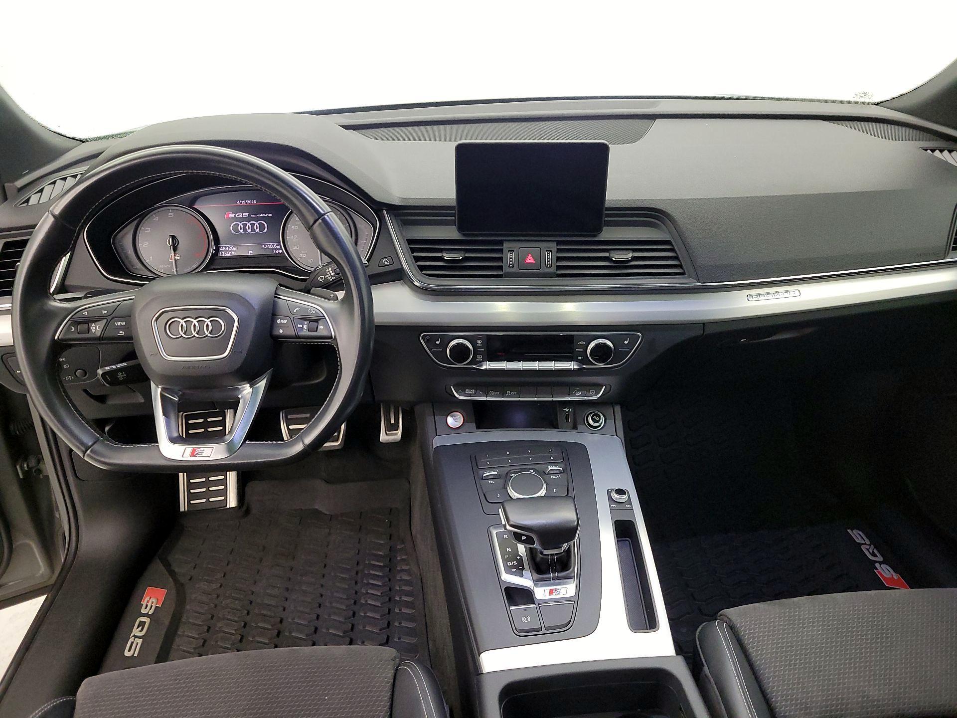 Thumbnail: 2019 Audi SQ5 - 9