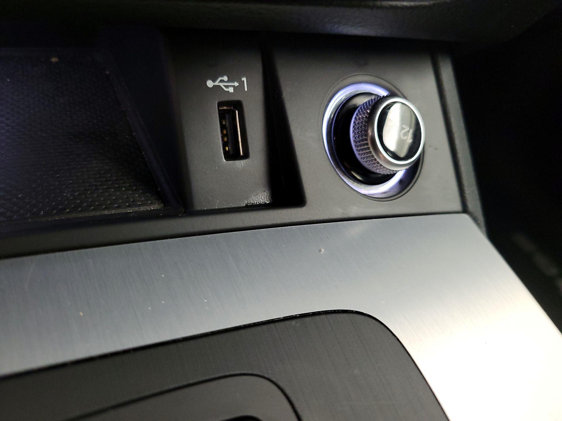 Thumbnail: 2019 Audi SQ5 - 18