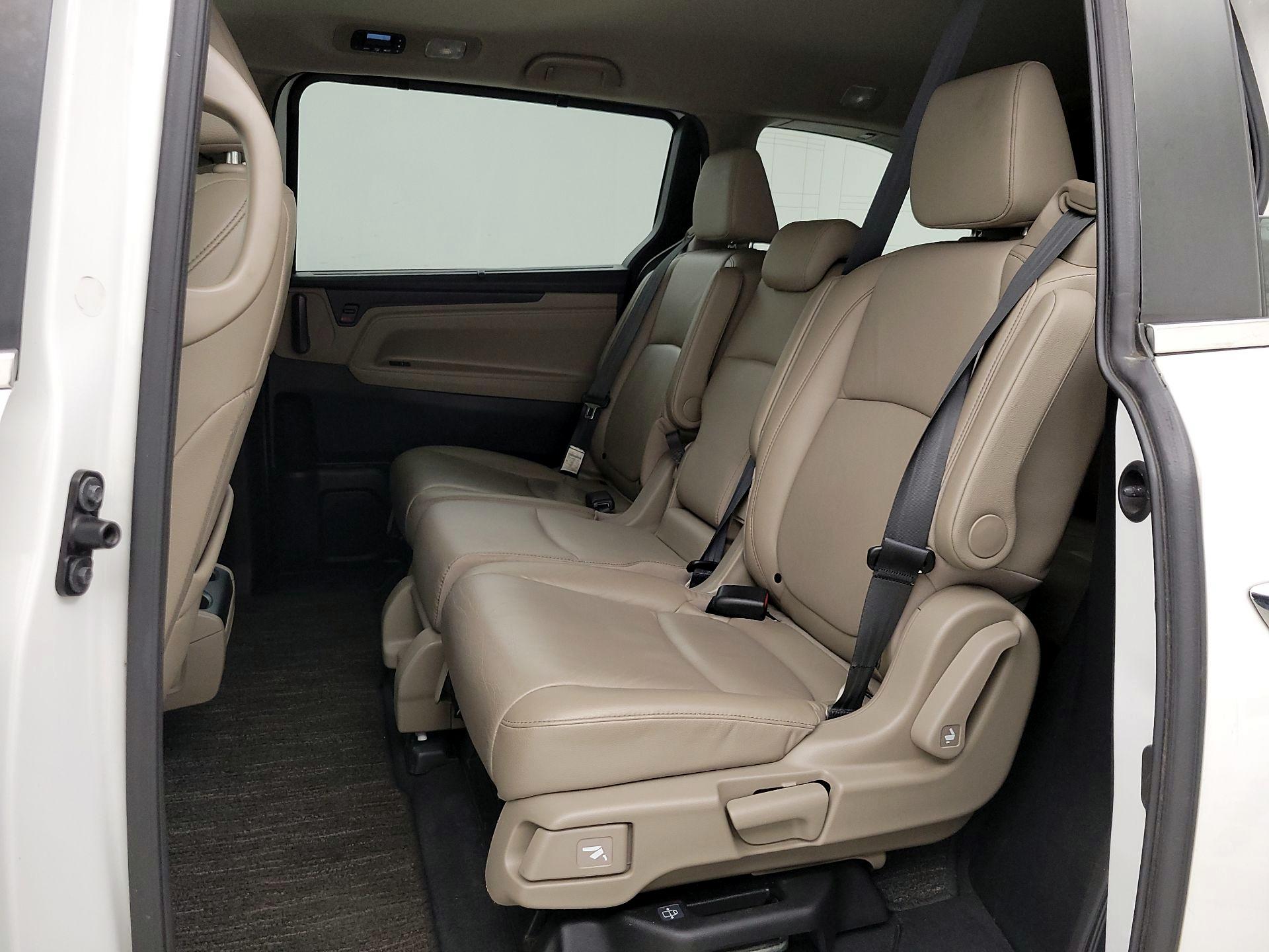Thumbnail: 2021 Honda Odyssey - 20