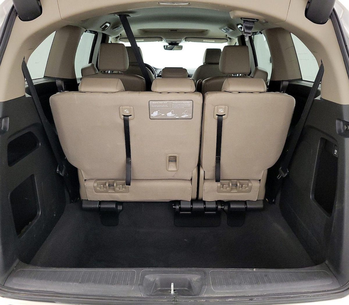 Trunk/Cargo (Seats Up)