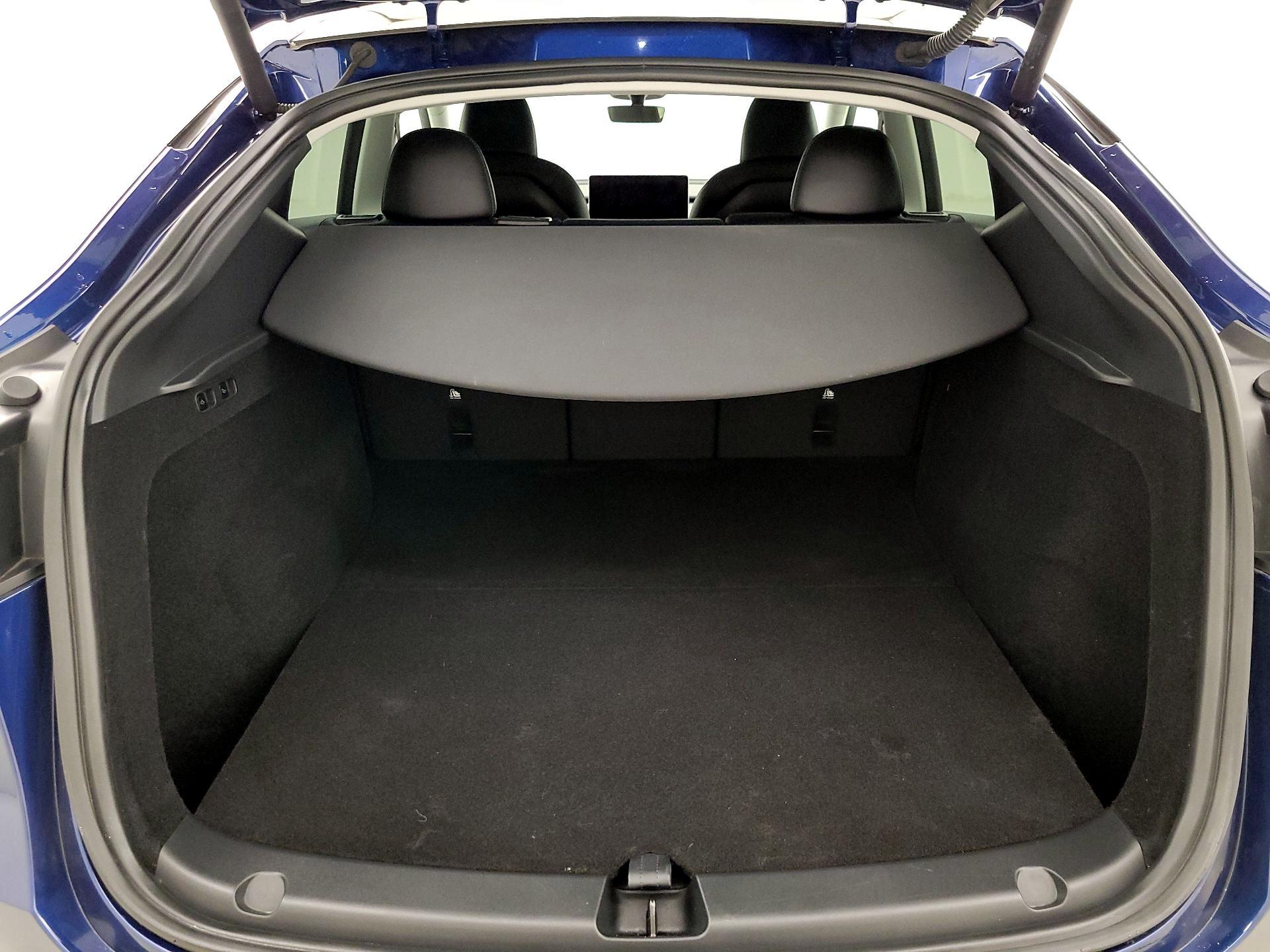 Thumbnail: 2025 Tesla Model Y - 20