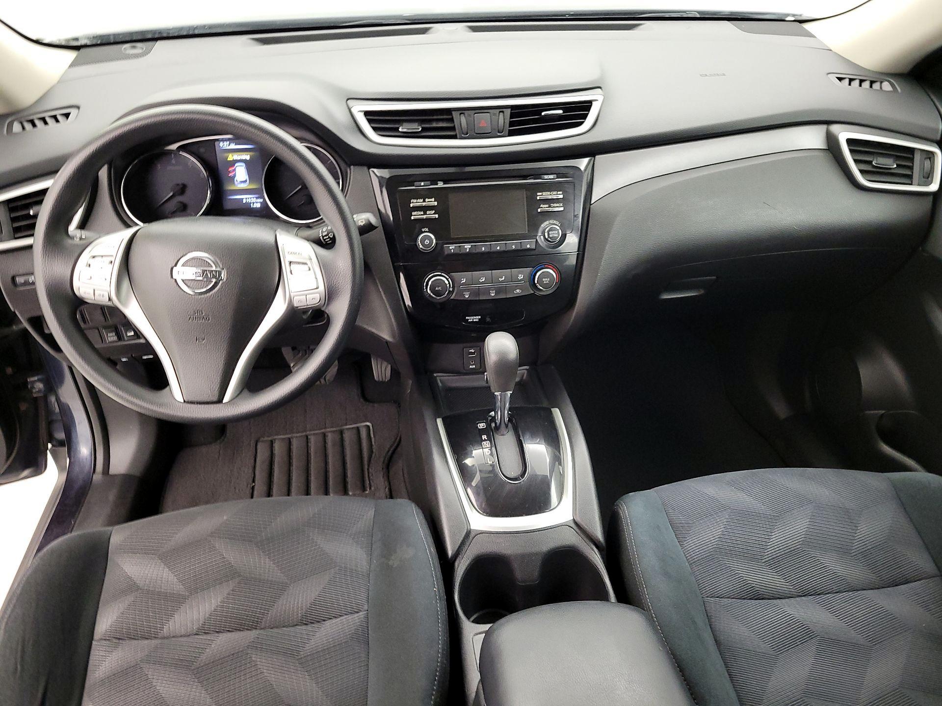 Thumbnail: 2016 Nissan Rogue - 9
