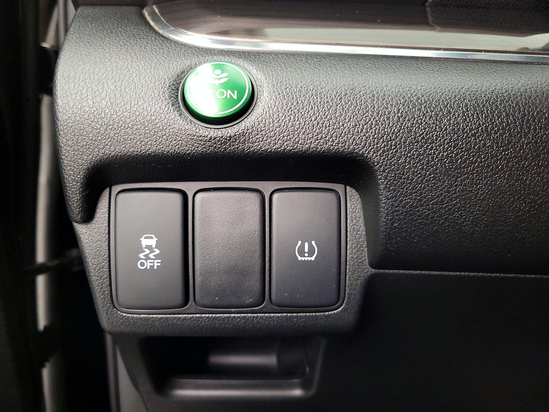 Thumbnail: 2016 Honda CR-V - 13