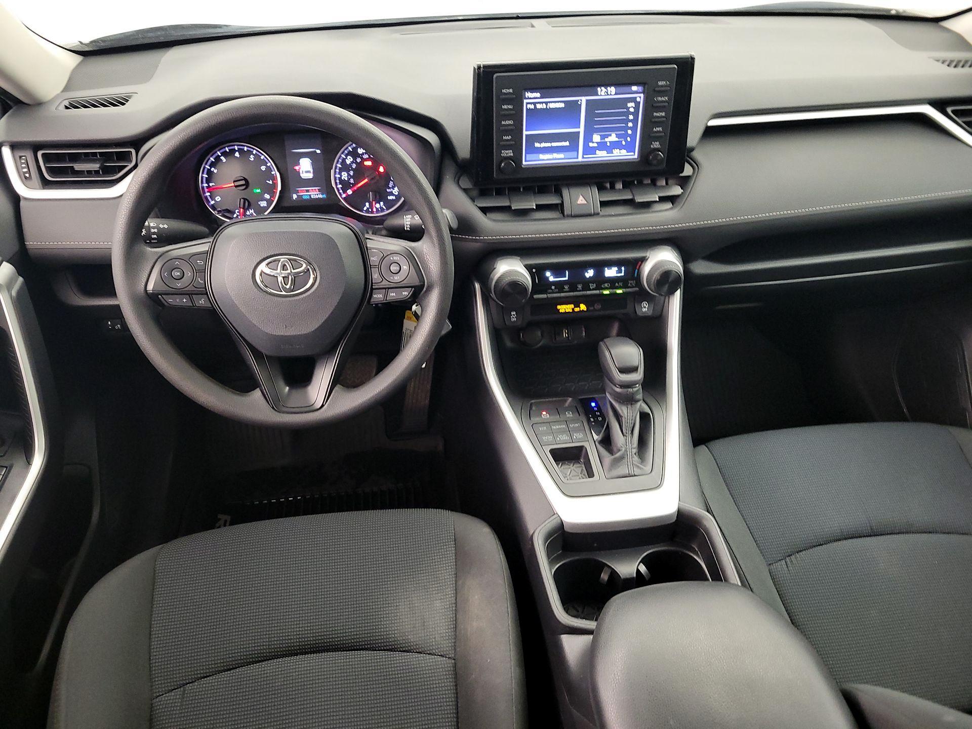 Thumbnail: 2019 Toyota RAV4 - 9
