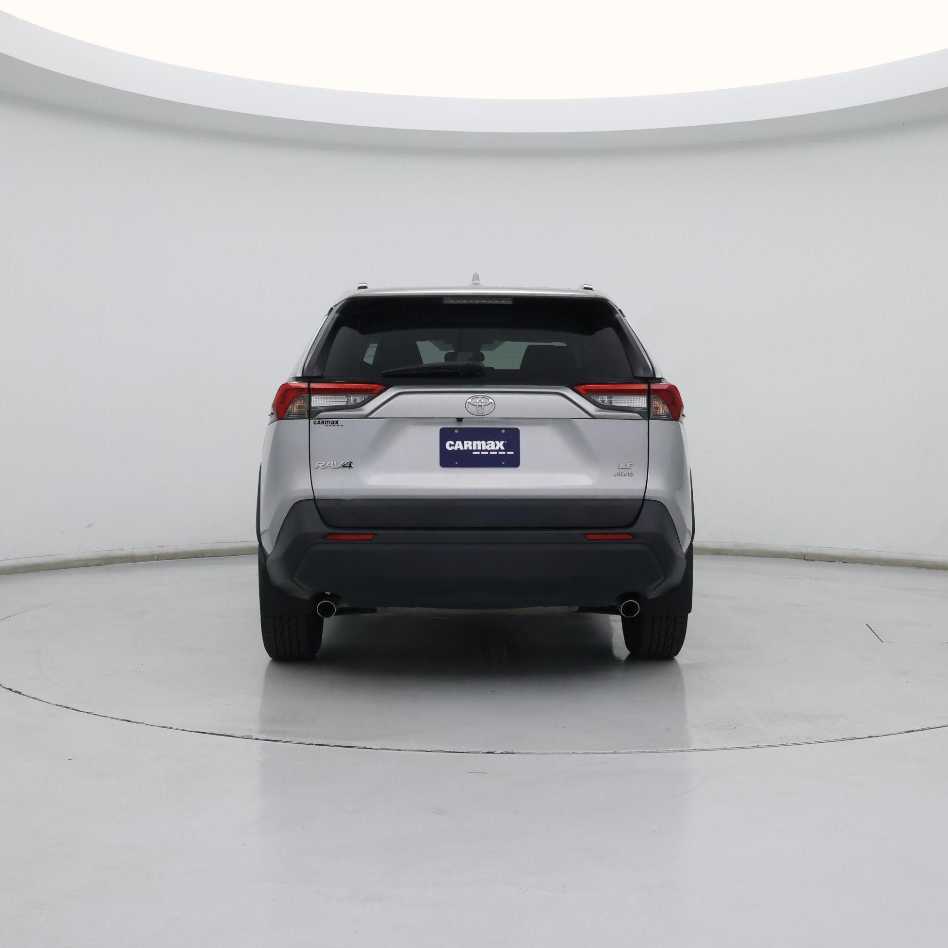 Thumbnail: 2019 Toyota RAV4 - 6