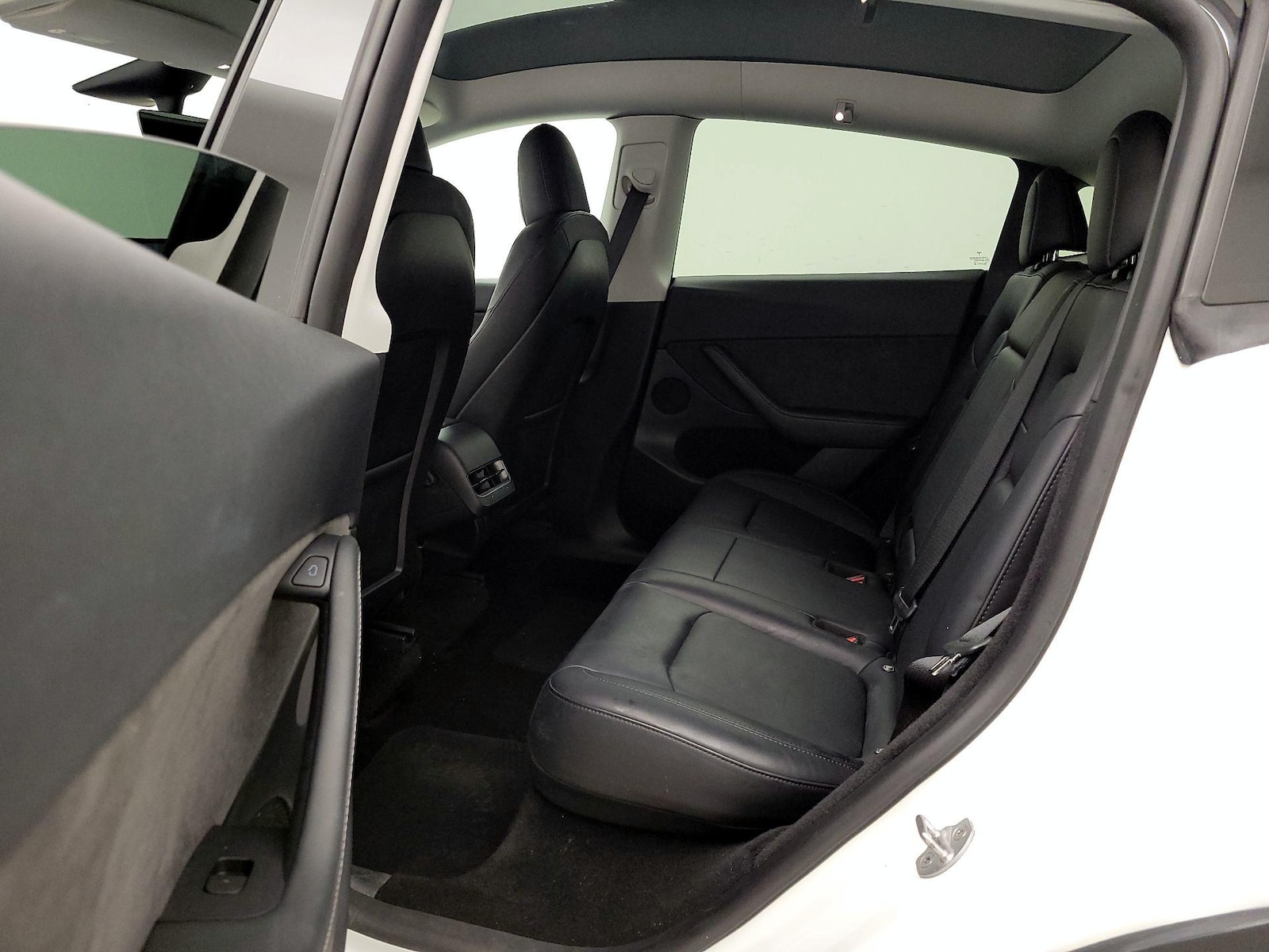 2023 Tesla Model Y Long Range - Photo 20