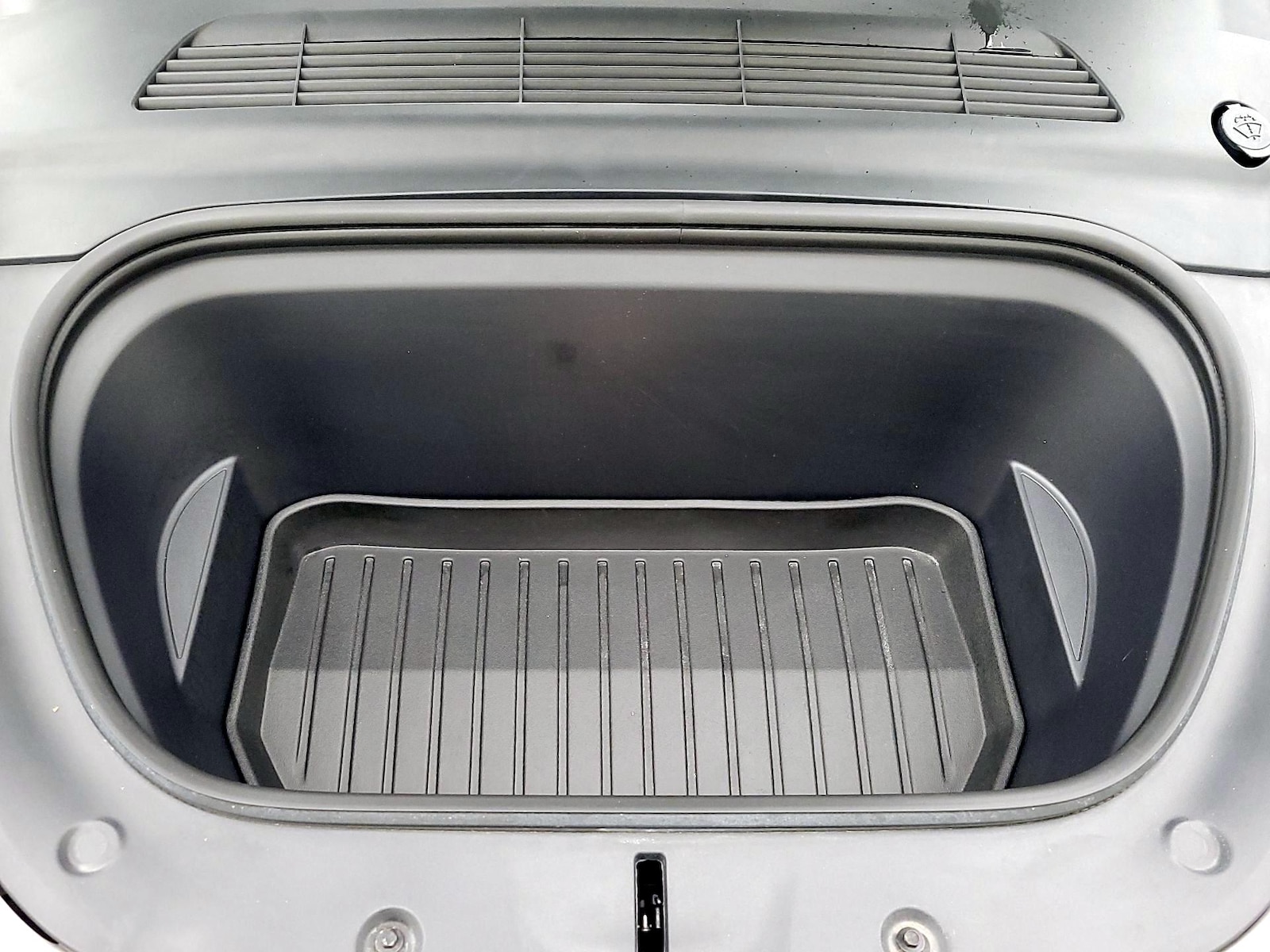 2023 Tesla Model Y Long Range - Photo 22