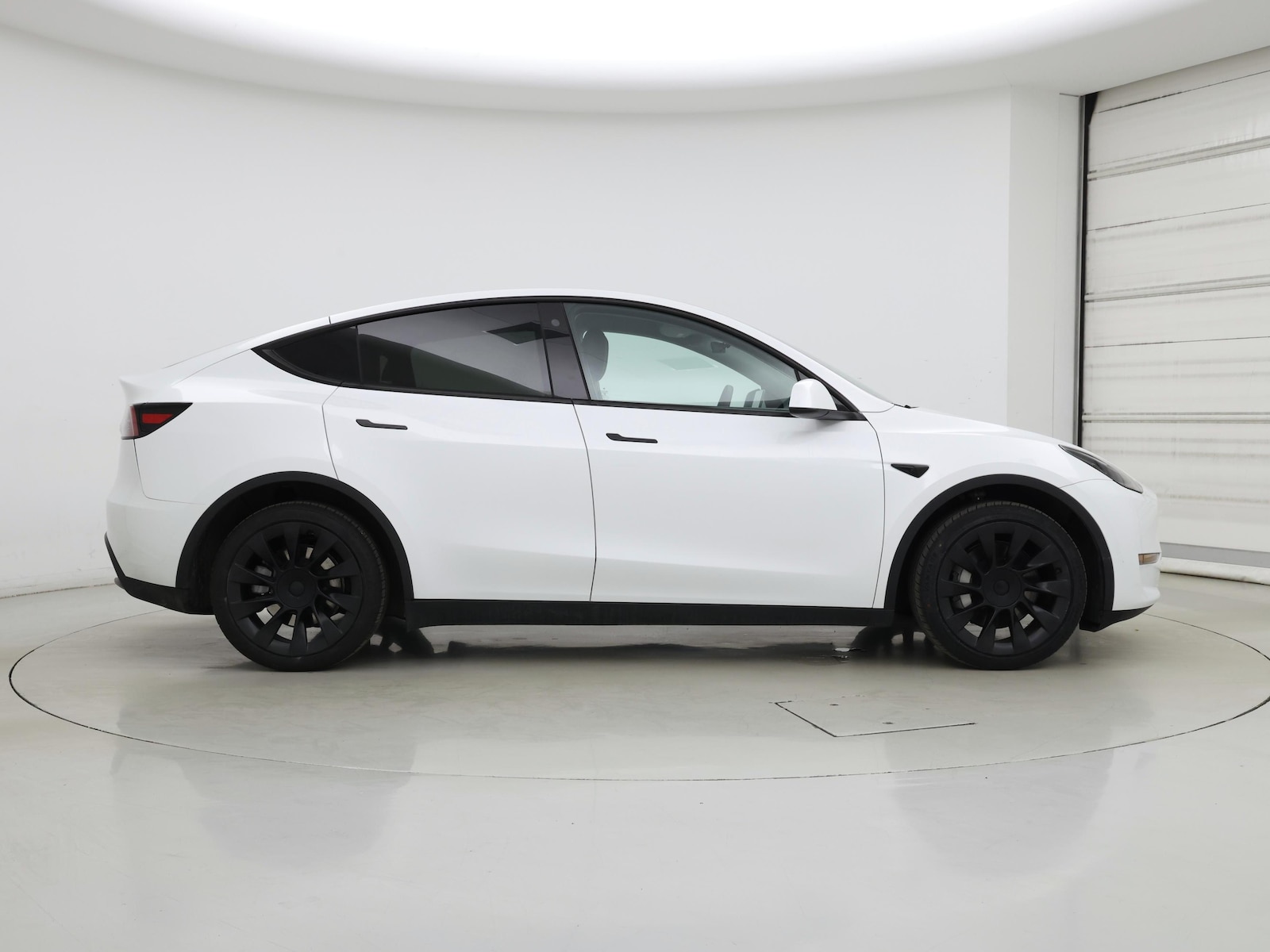 2023 Tesla Model Y Long Range - Photo 8
