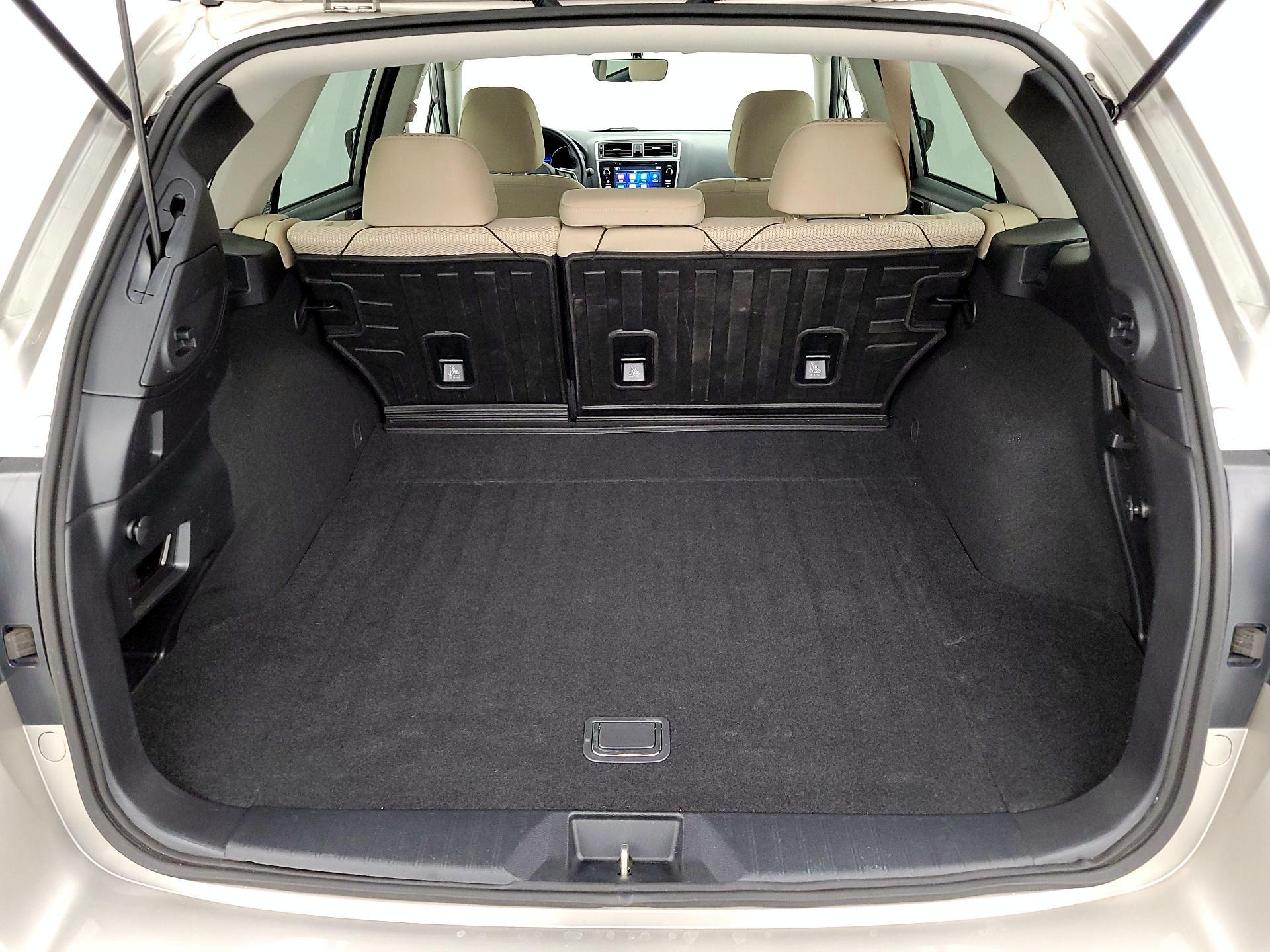 Thumbnail: 2018 Subaru Outback - 20