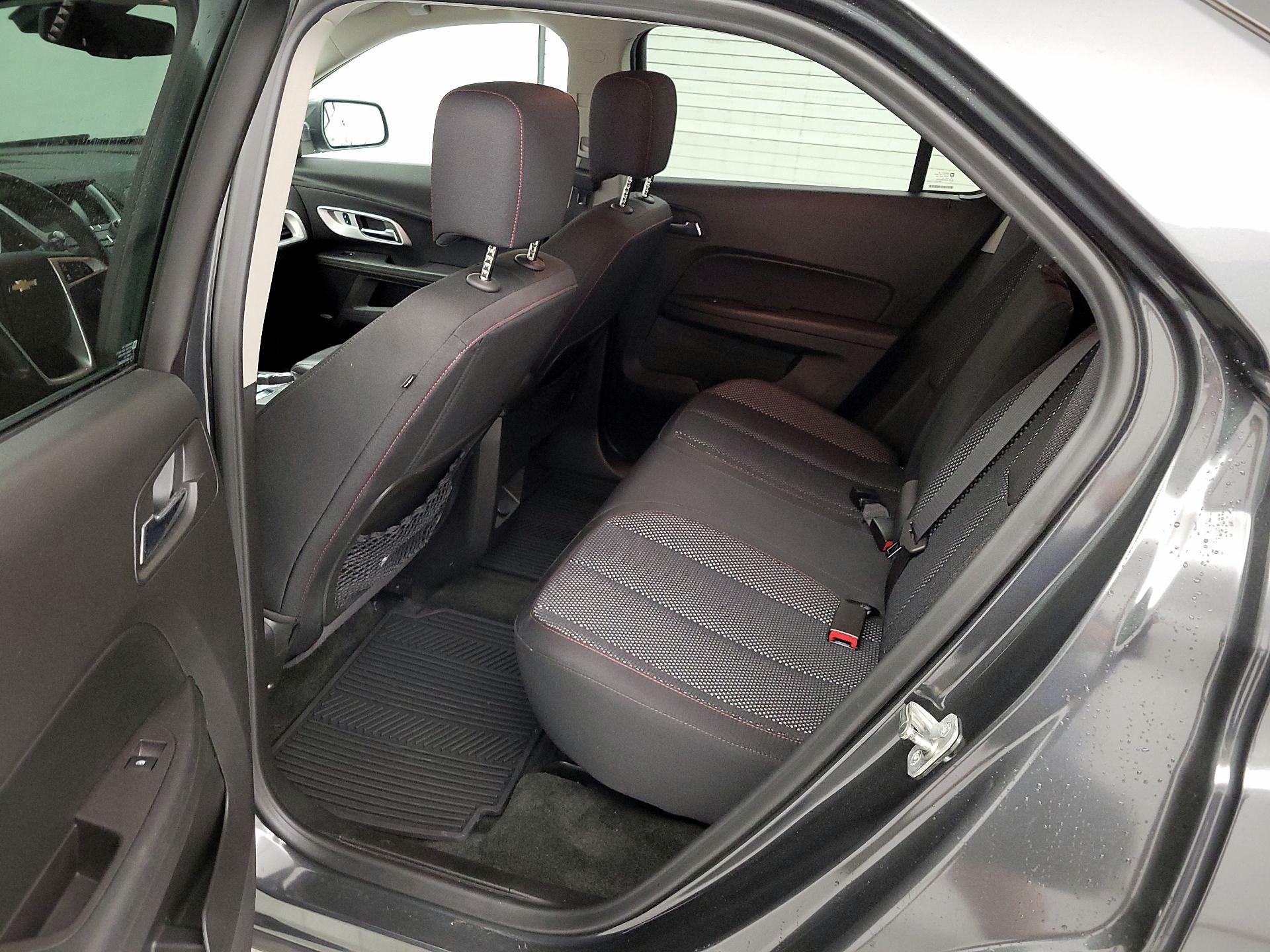 Thumbnail: 2017 Chevrolet Equinox - 17