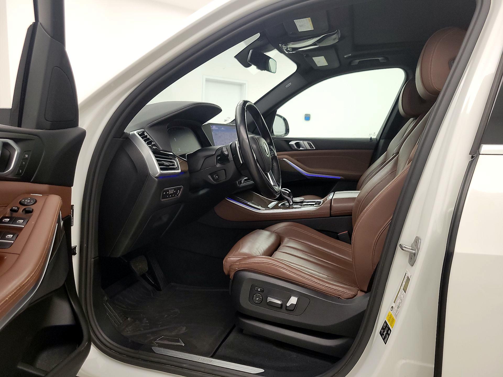 Thumbnail: 2020 BMW X5 - 11