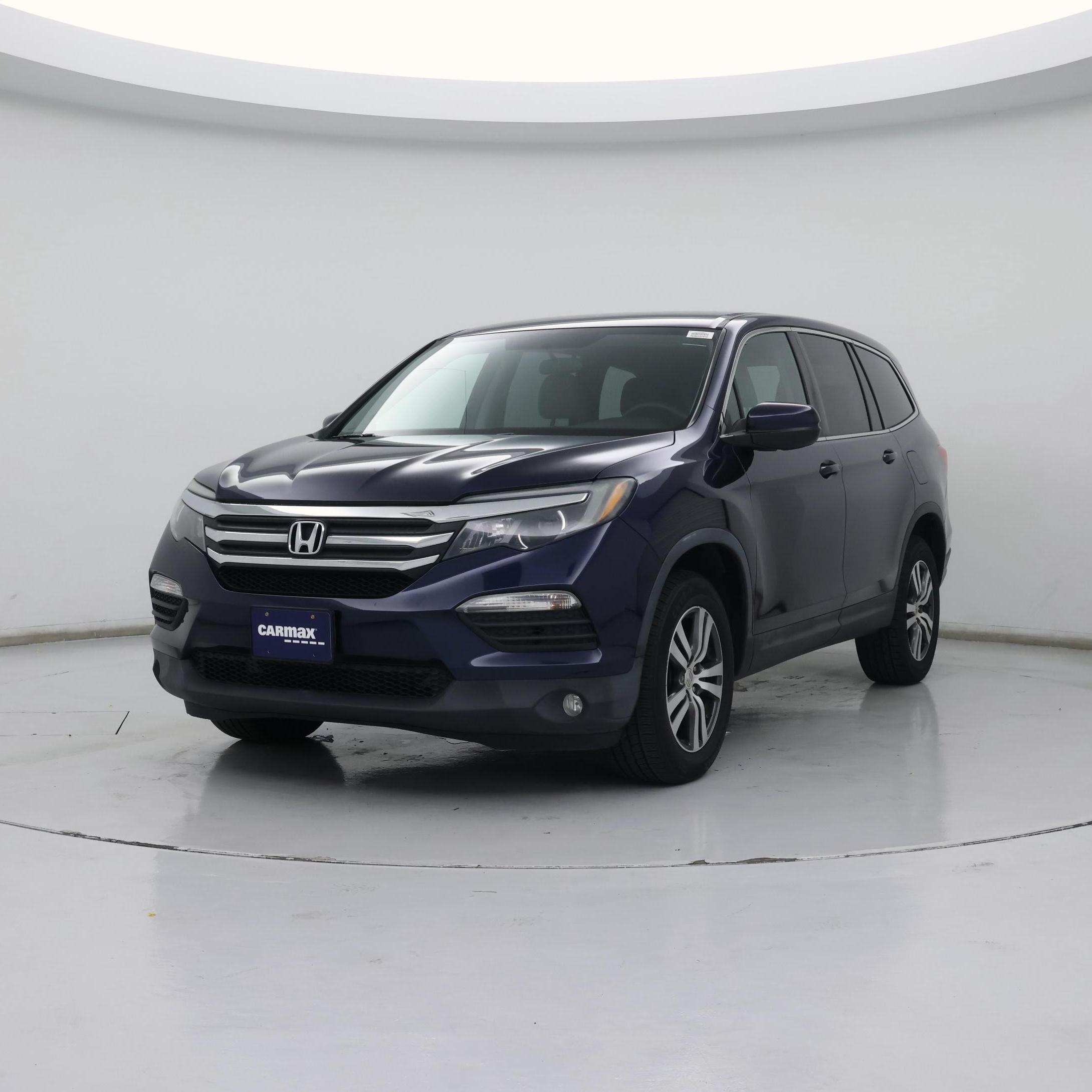 Thumbnail: 2017 Honda Pilot - 4