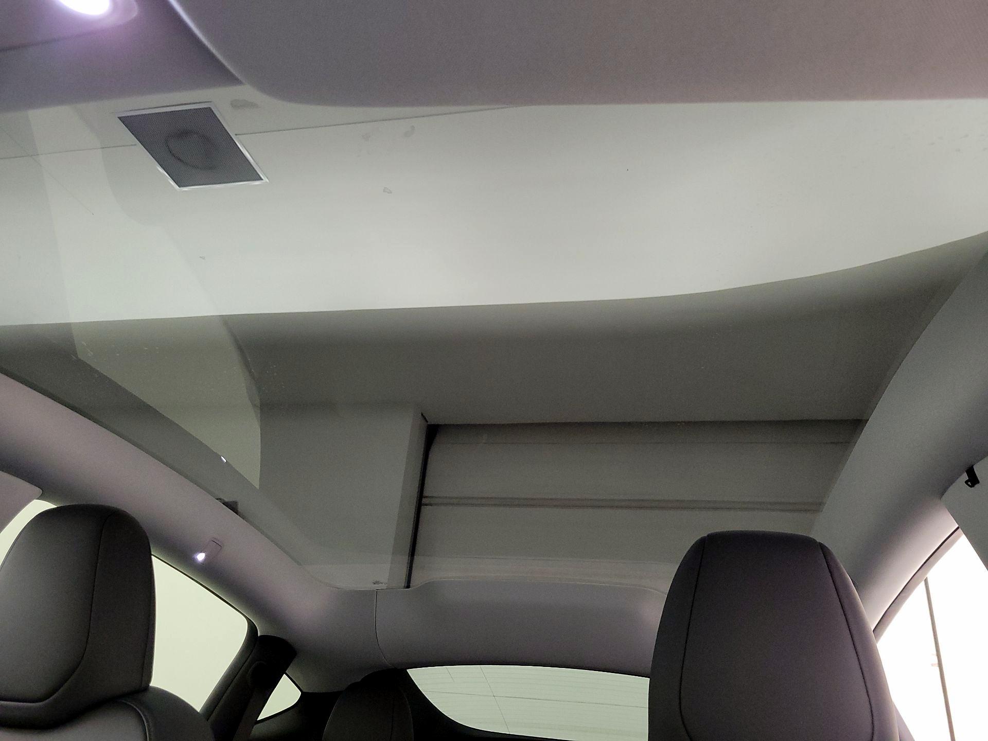 Thumbnail: 2026 Tesla Model Y - 19