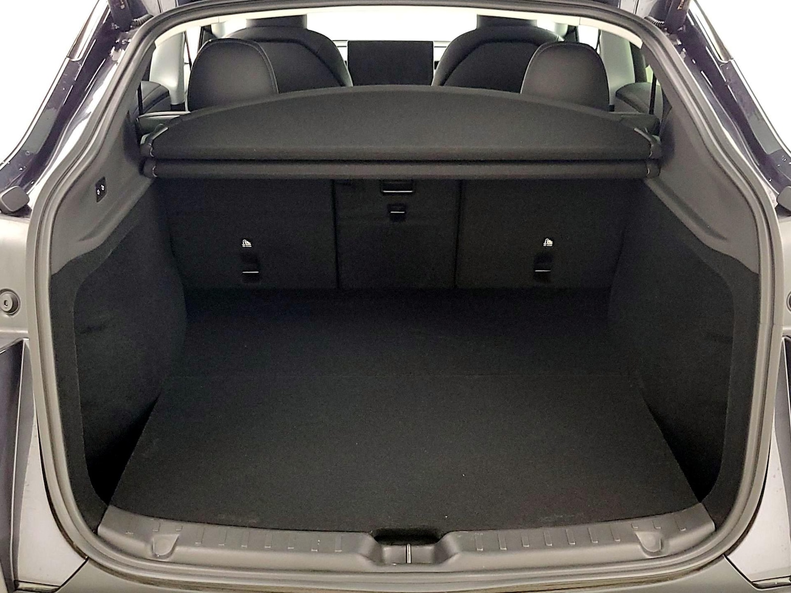 2026 Tesla Model Y Premium - Photo 22