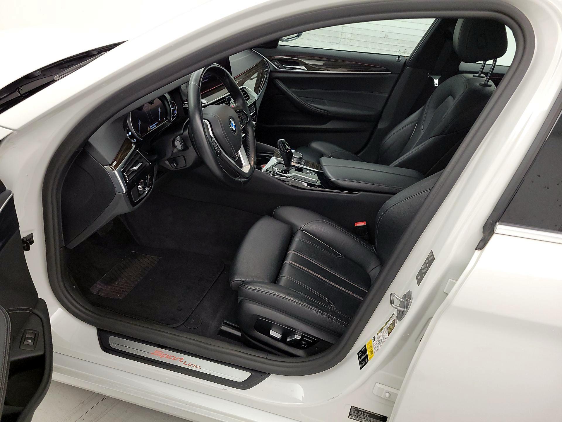 Thumbnail: 2019 BMW 5 Series - 11