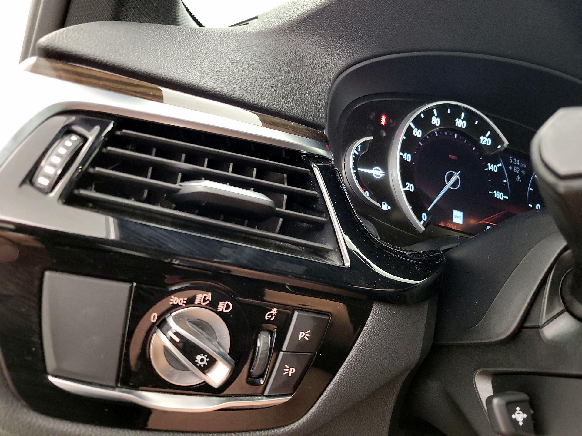 Thumbnail: 2019 BMW 5 Series - 13