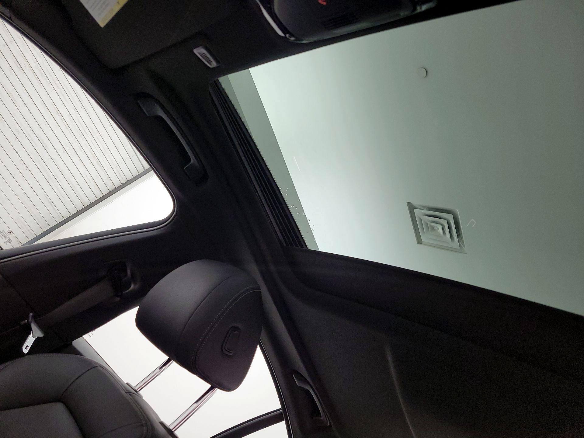 Thumbnail: 2019 BMW 5 Series - 20