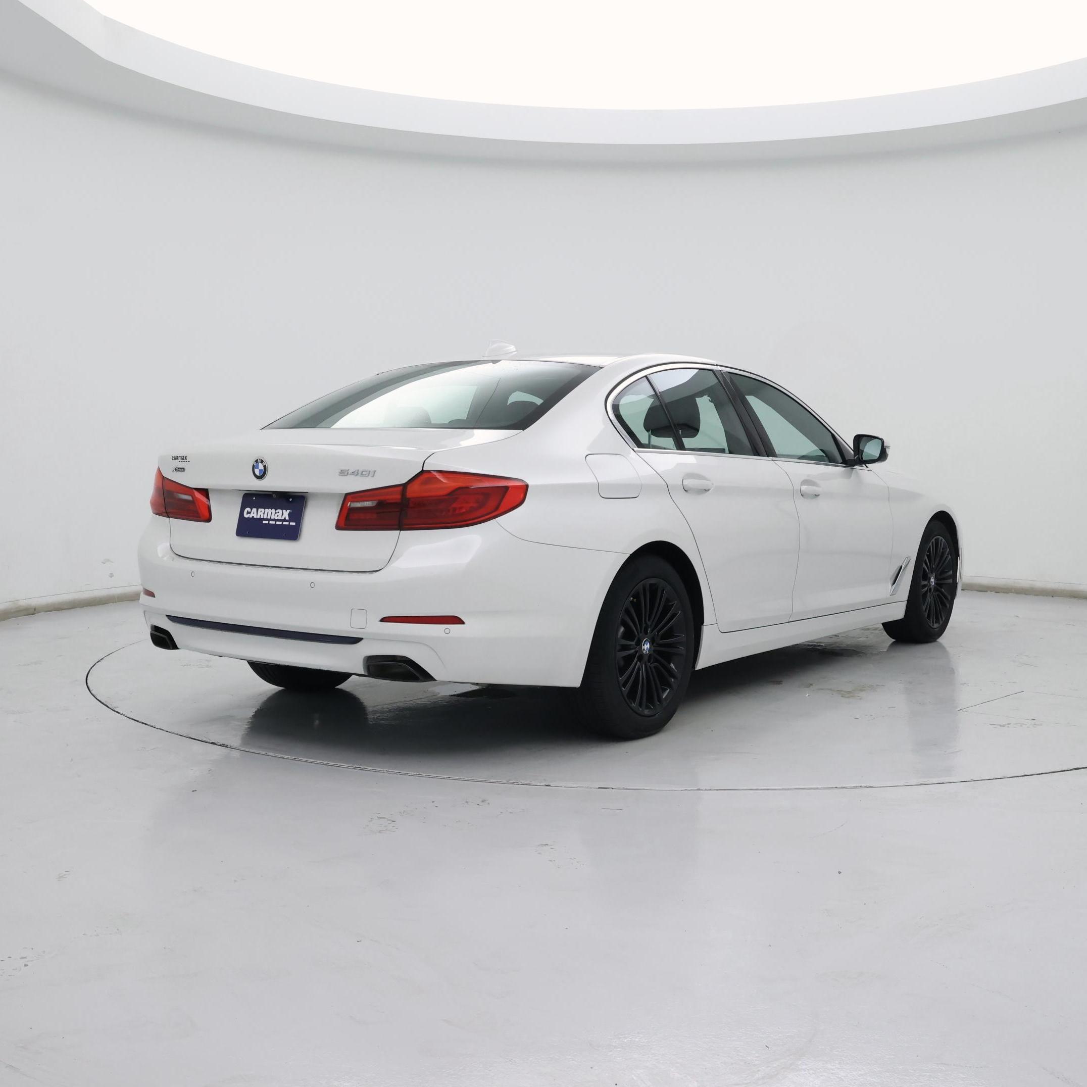 Thumbnail: 2019 BMW 5 Series - 8