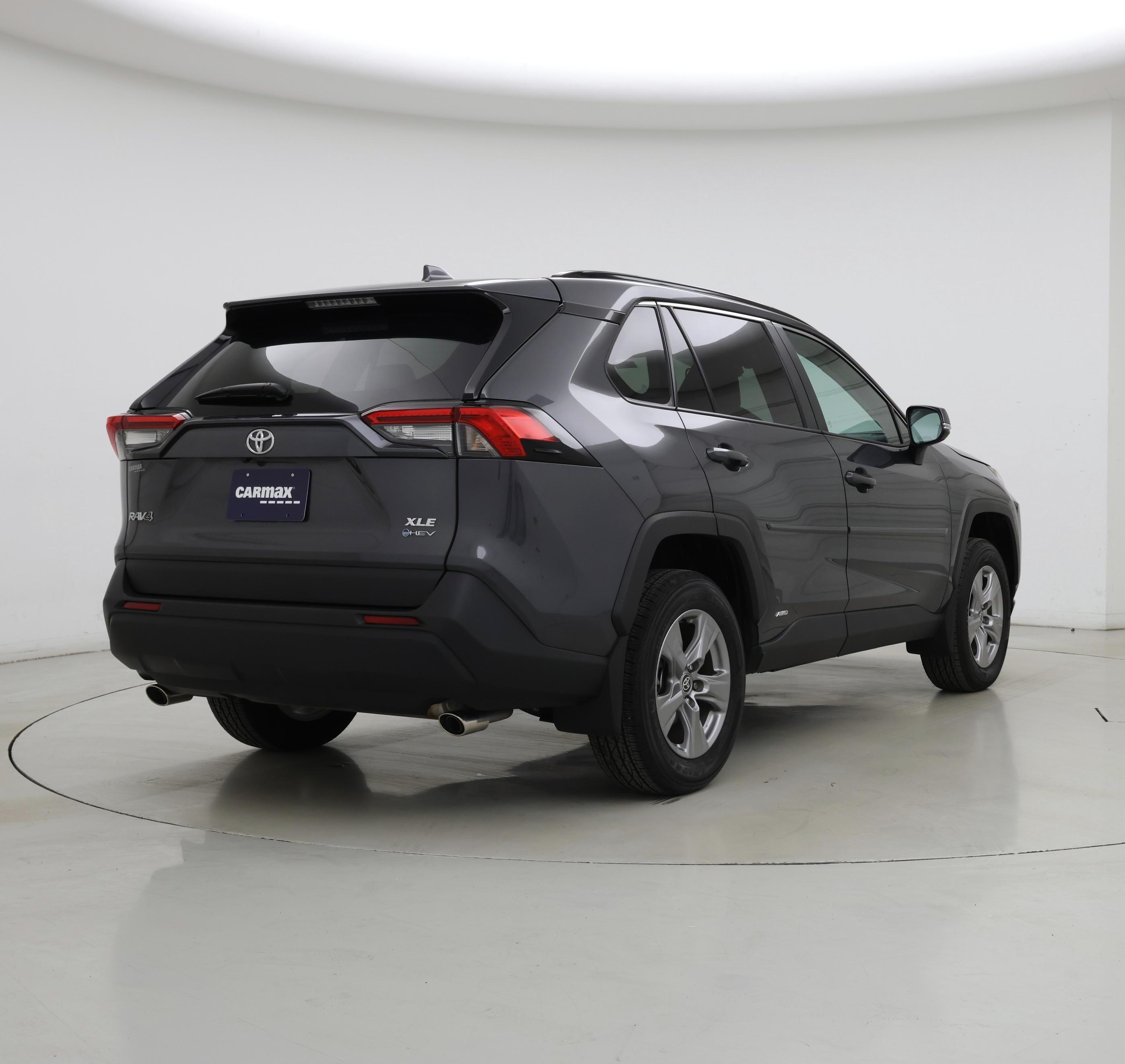 Thumbnail: 2025 Toyota RAV4 - 8