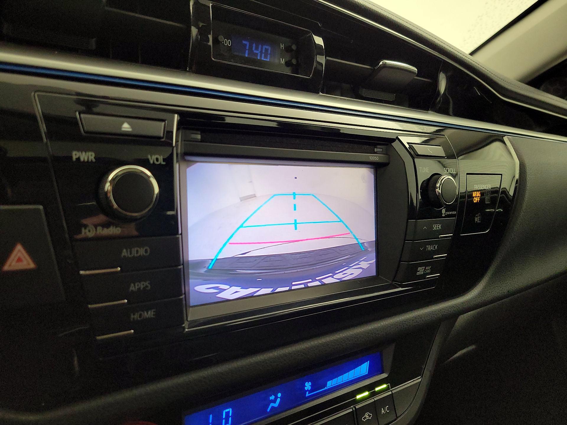 Thumbnail: 2014 Toyota Corolla - 15