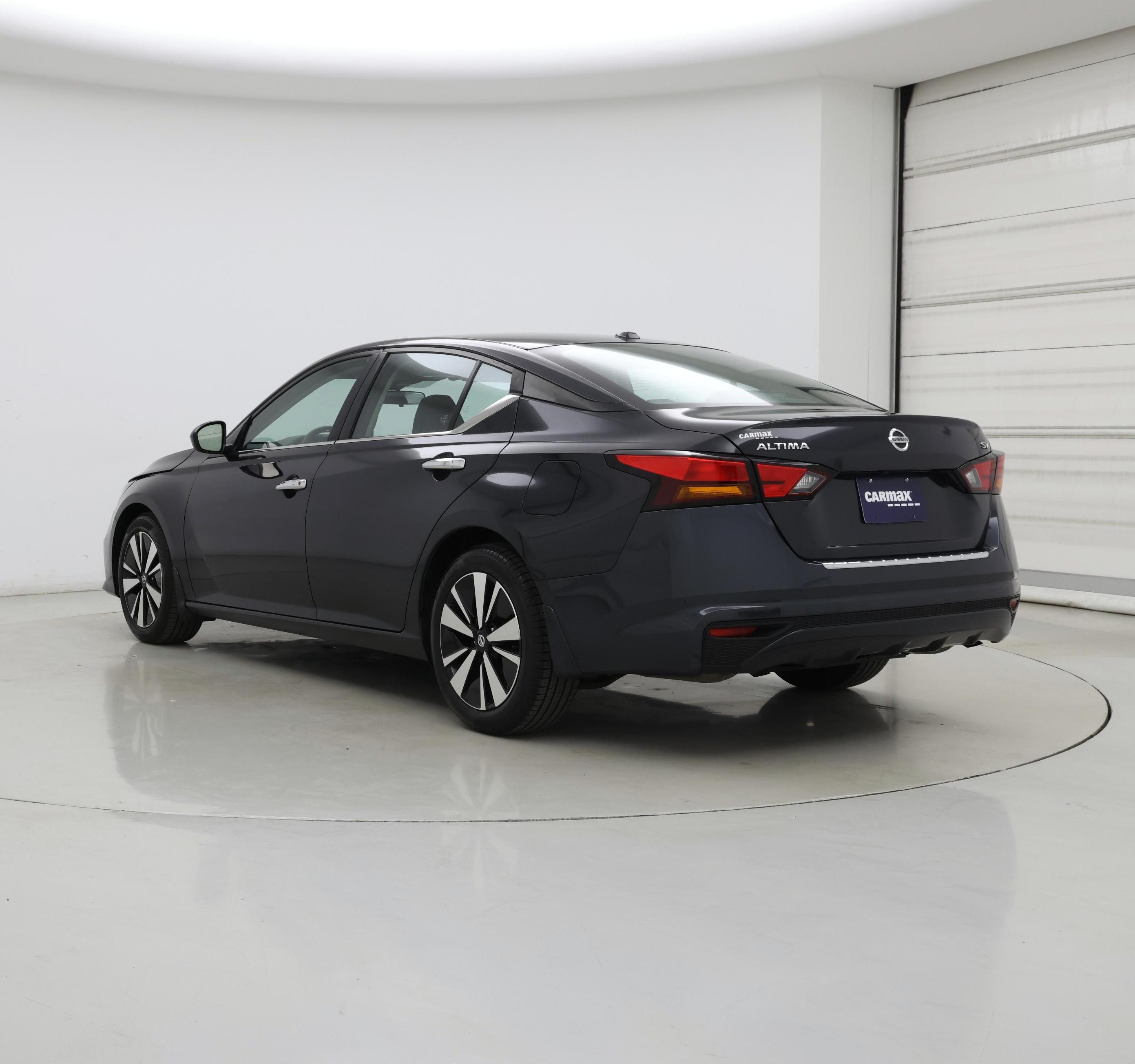 Thumbnail: 2022 Nissan Altima - 2