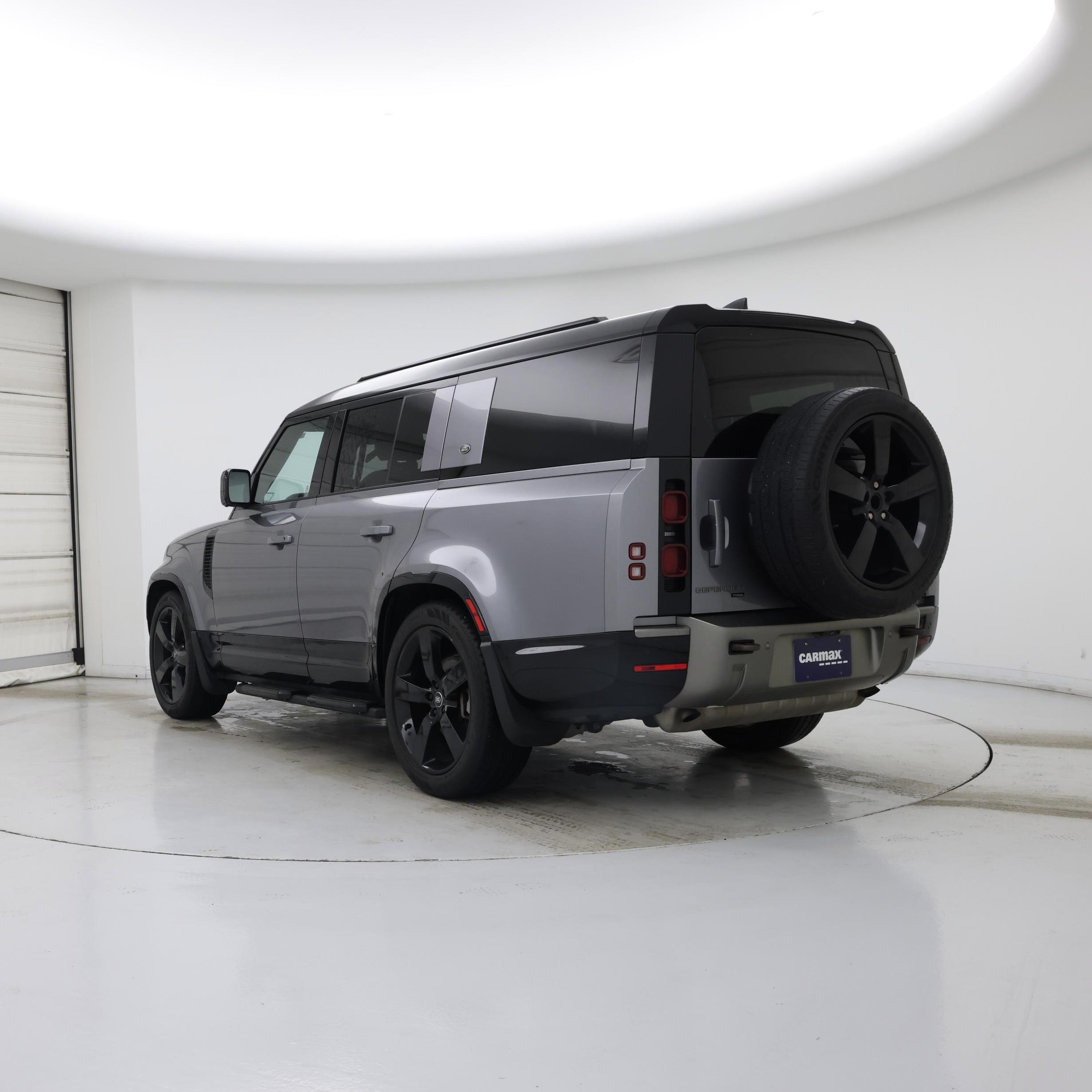 Thumbnail: 2023 Land Rover Defender - 2