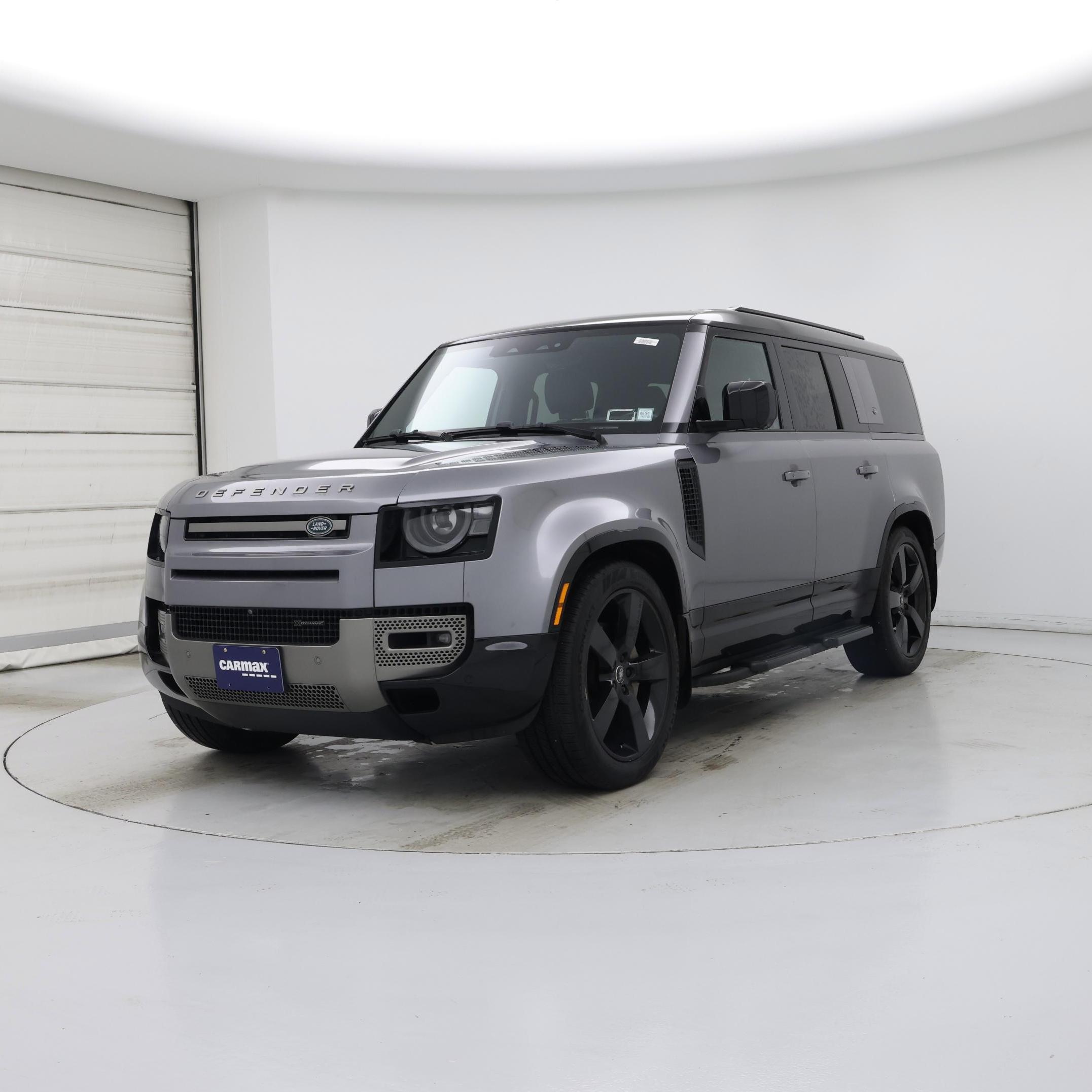 Thumbnail: 2023 Land Rover Defender - 4