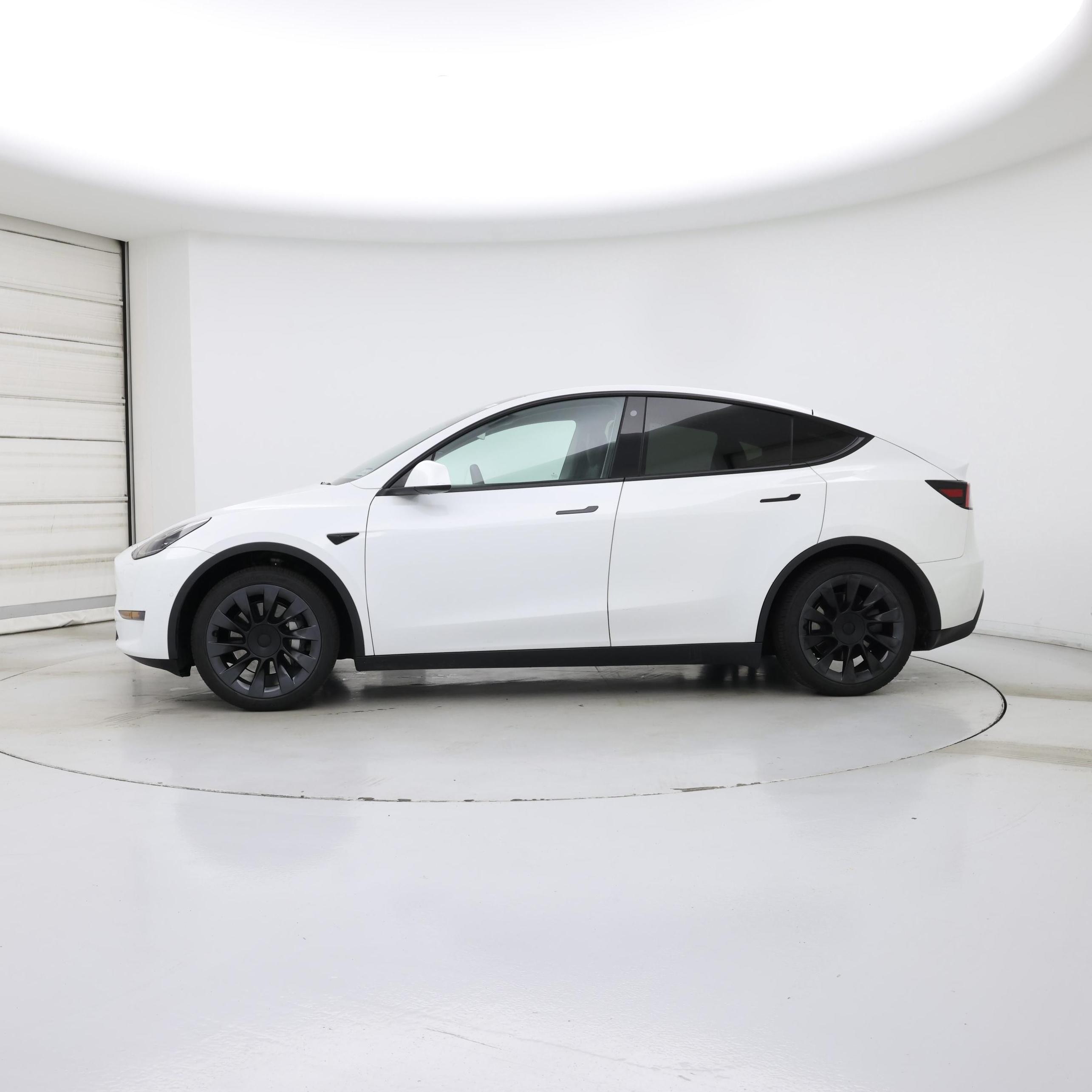Thumbnail: 2021 Tesla Model Y - 3