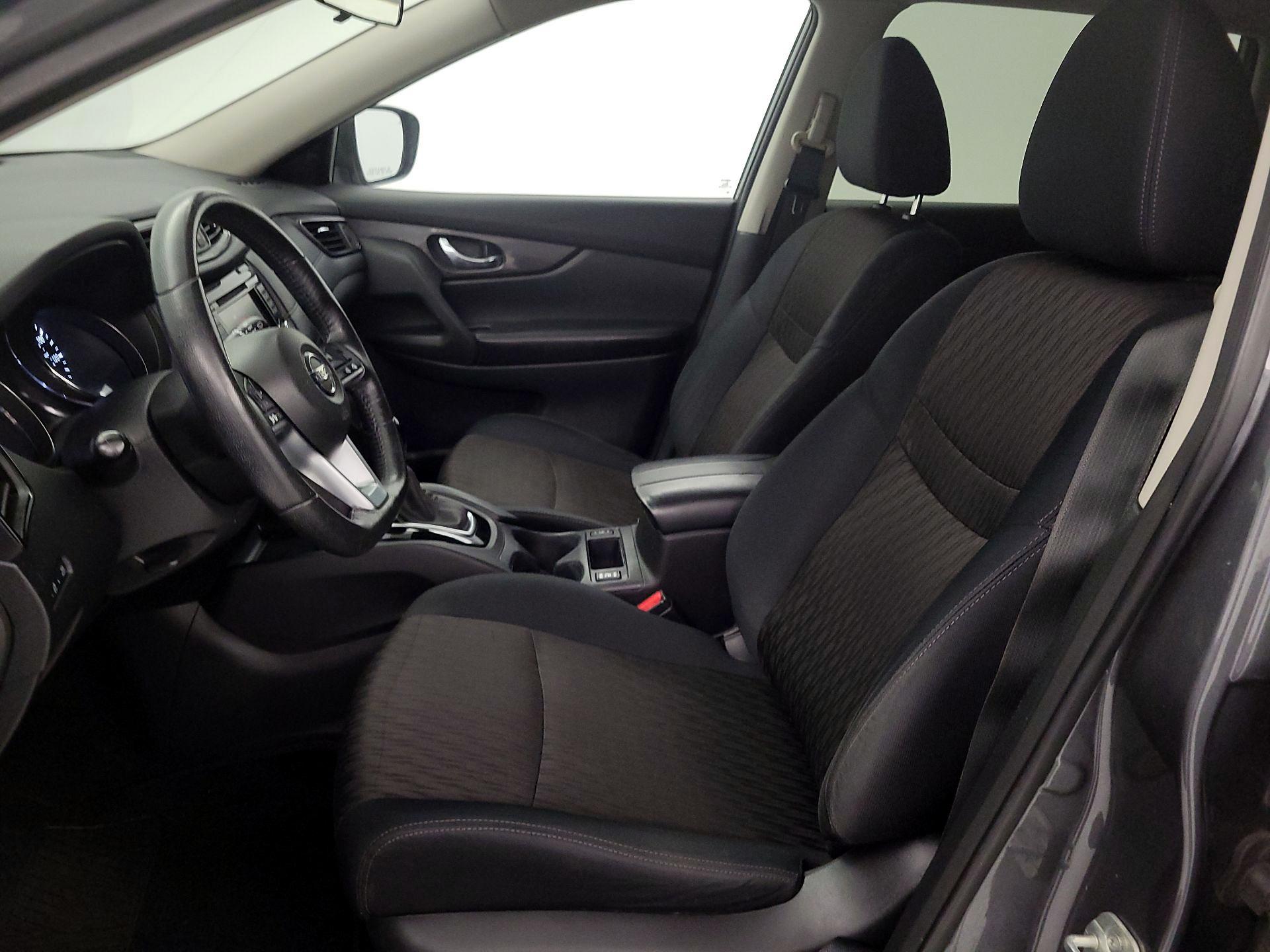 Thumbnail: 2019 Nissan Rogue - 11