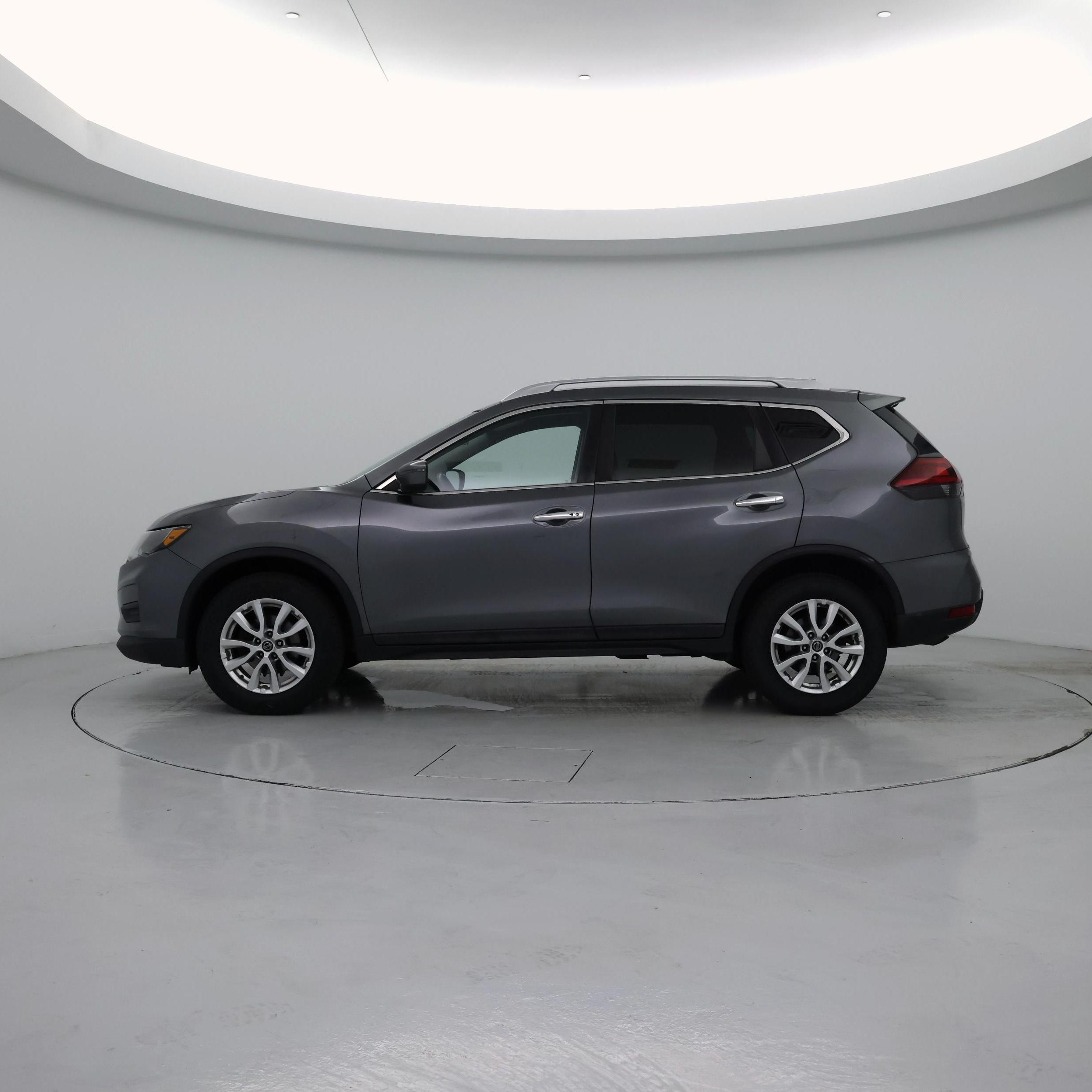 Thumbnail: 2019 Nissan Rogue - 3
