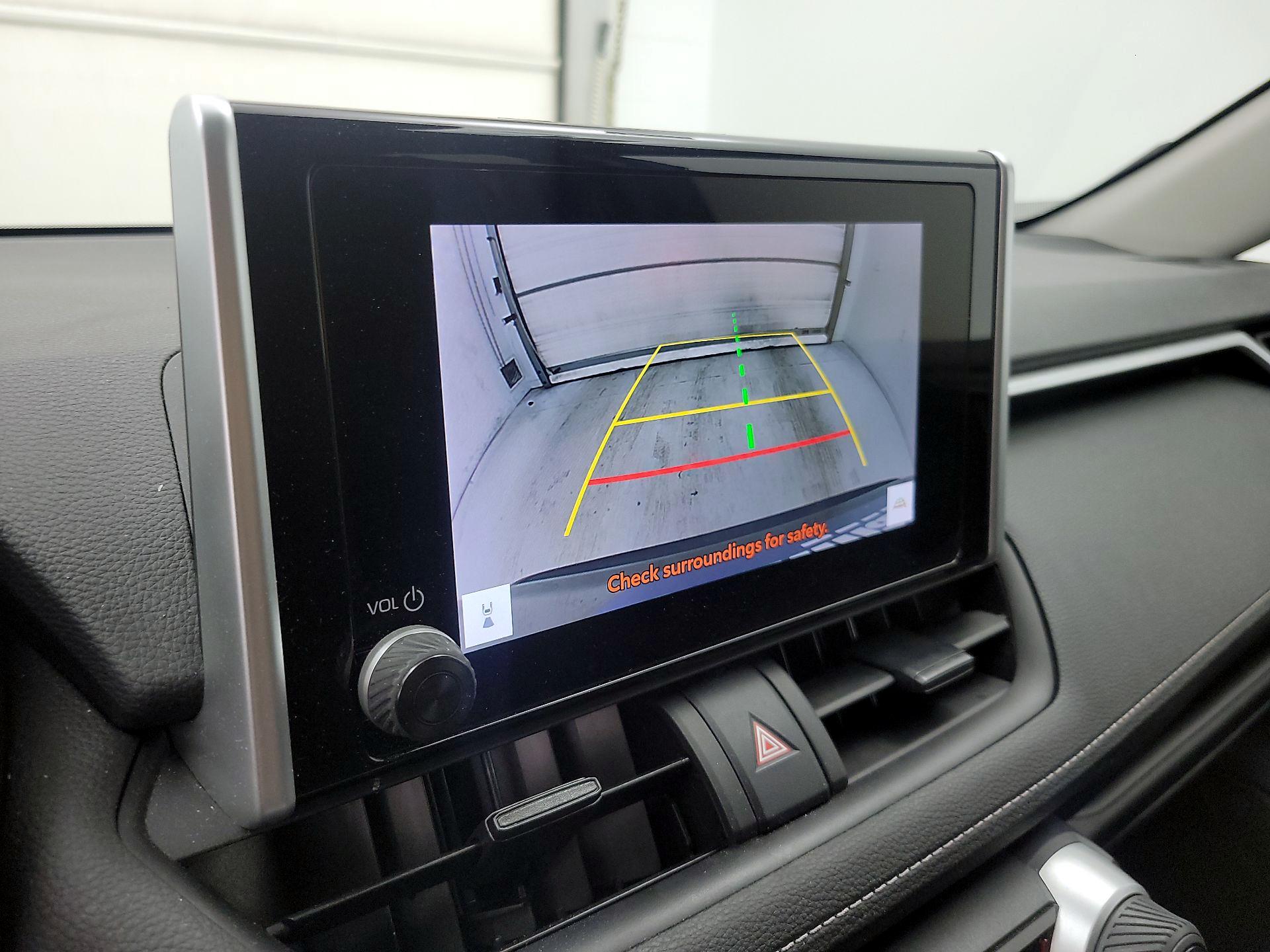 Thumbnail: 2023 Toyota RAV4 - 14