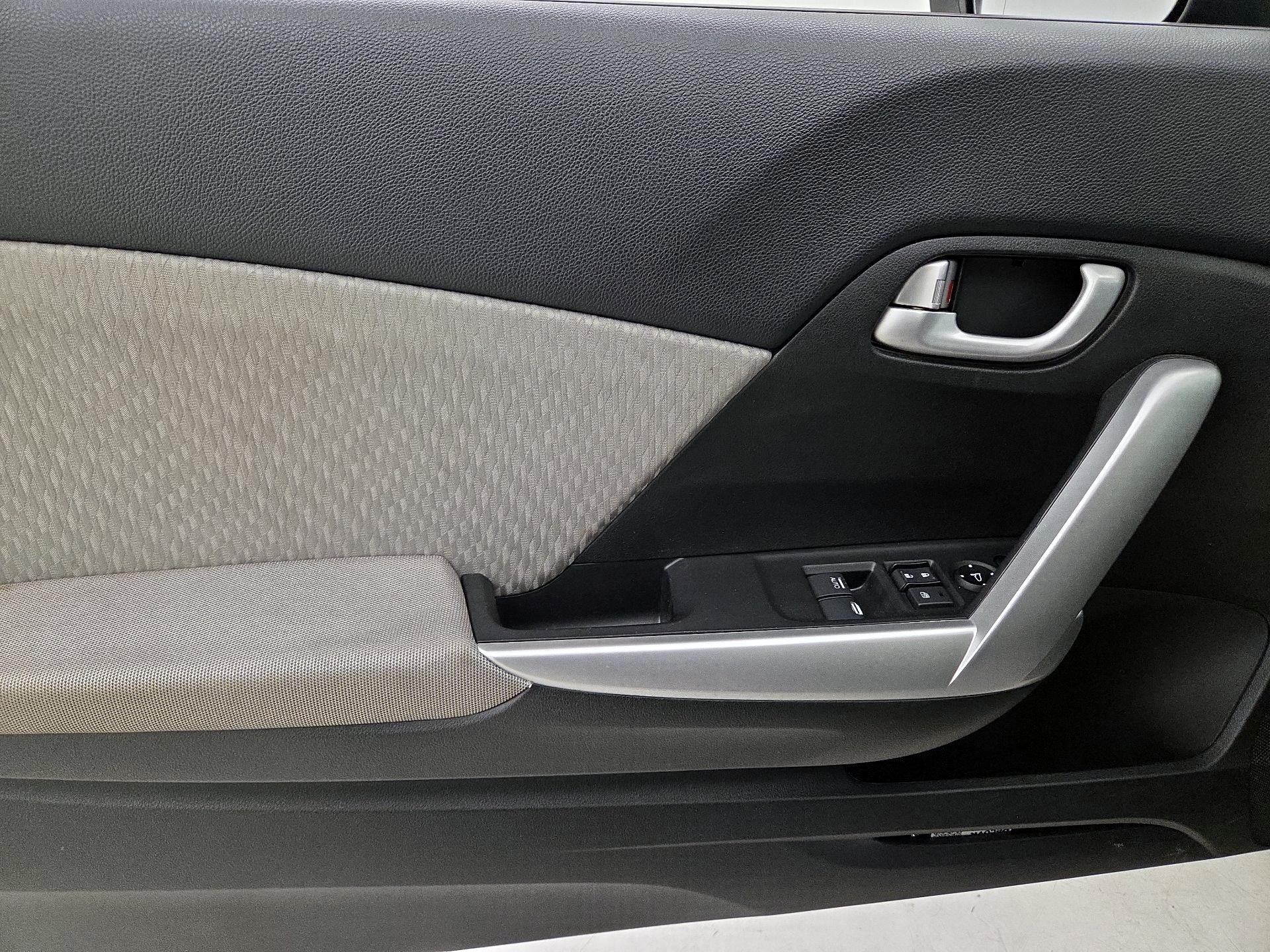 Thumbnail: 2015 Honda Civic - 12