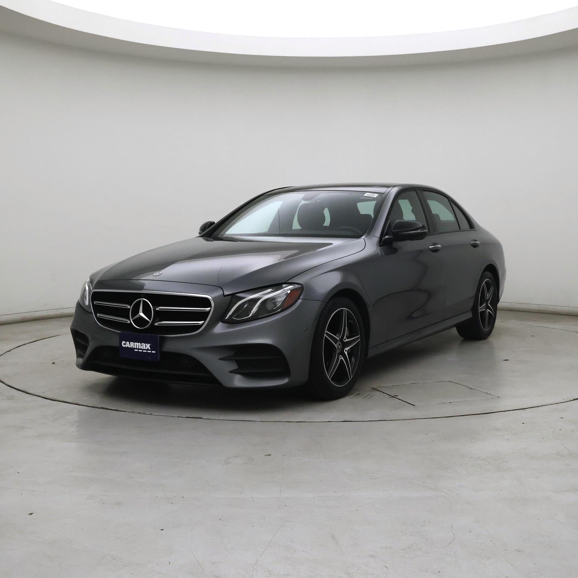 Thumbnail: 2020 Mercedes-Benz E-Class - 4
