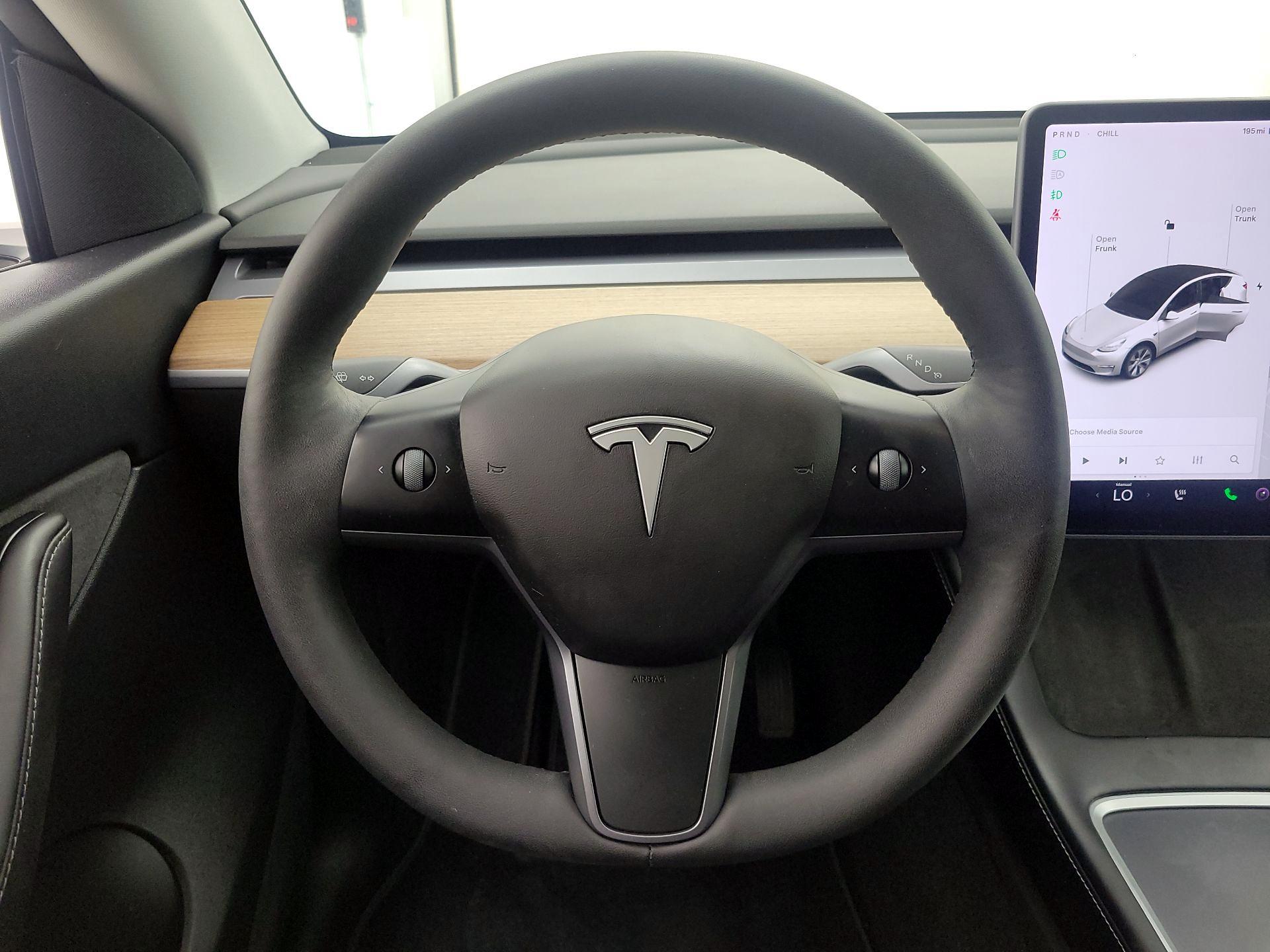 Thumbnail: 2021 Tesla Model Y - 10