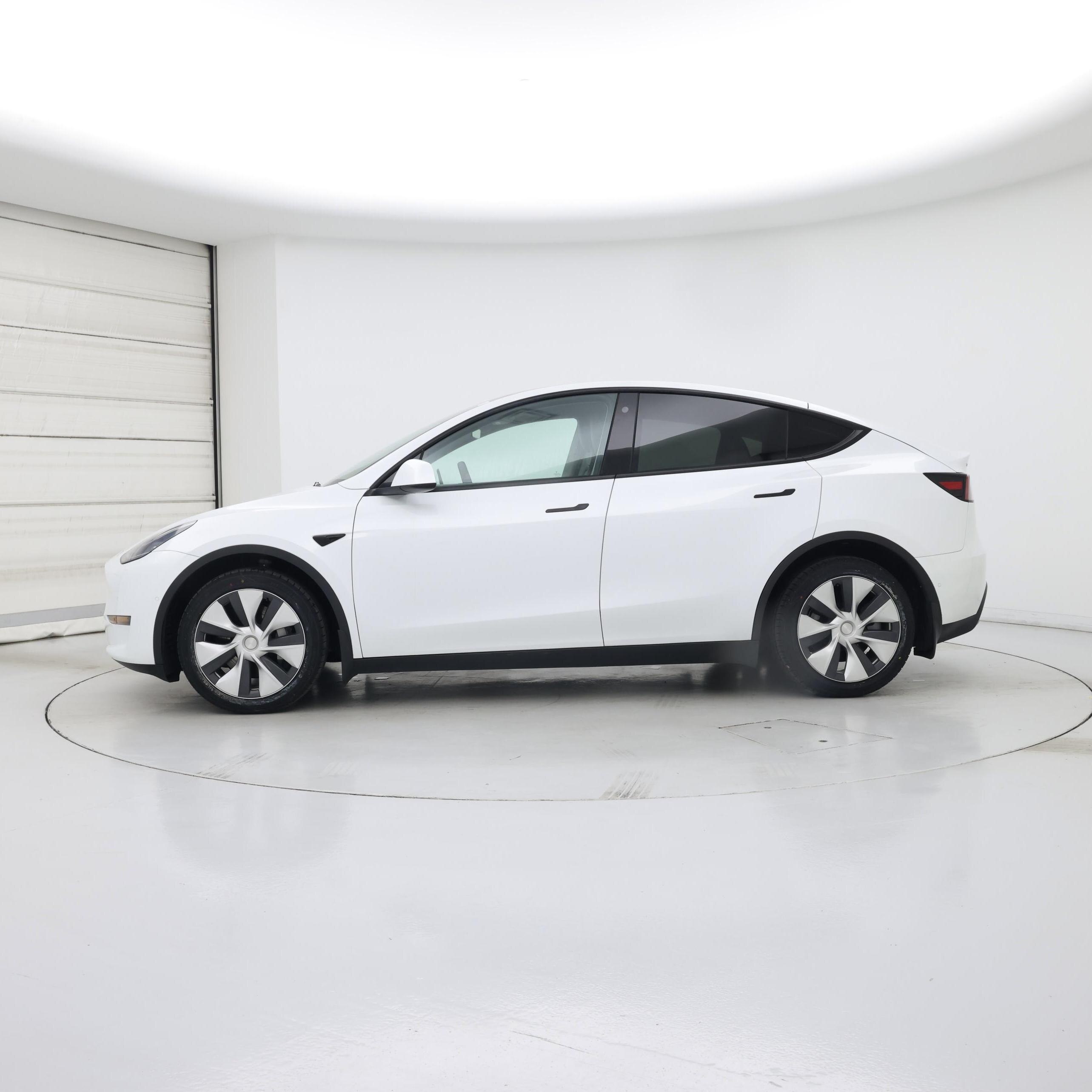 Thumbnail: 2021 Tesla Model Y - 3